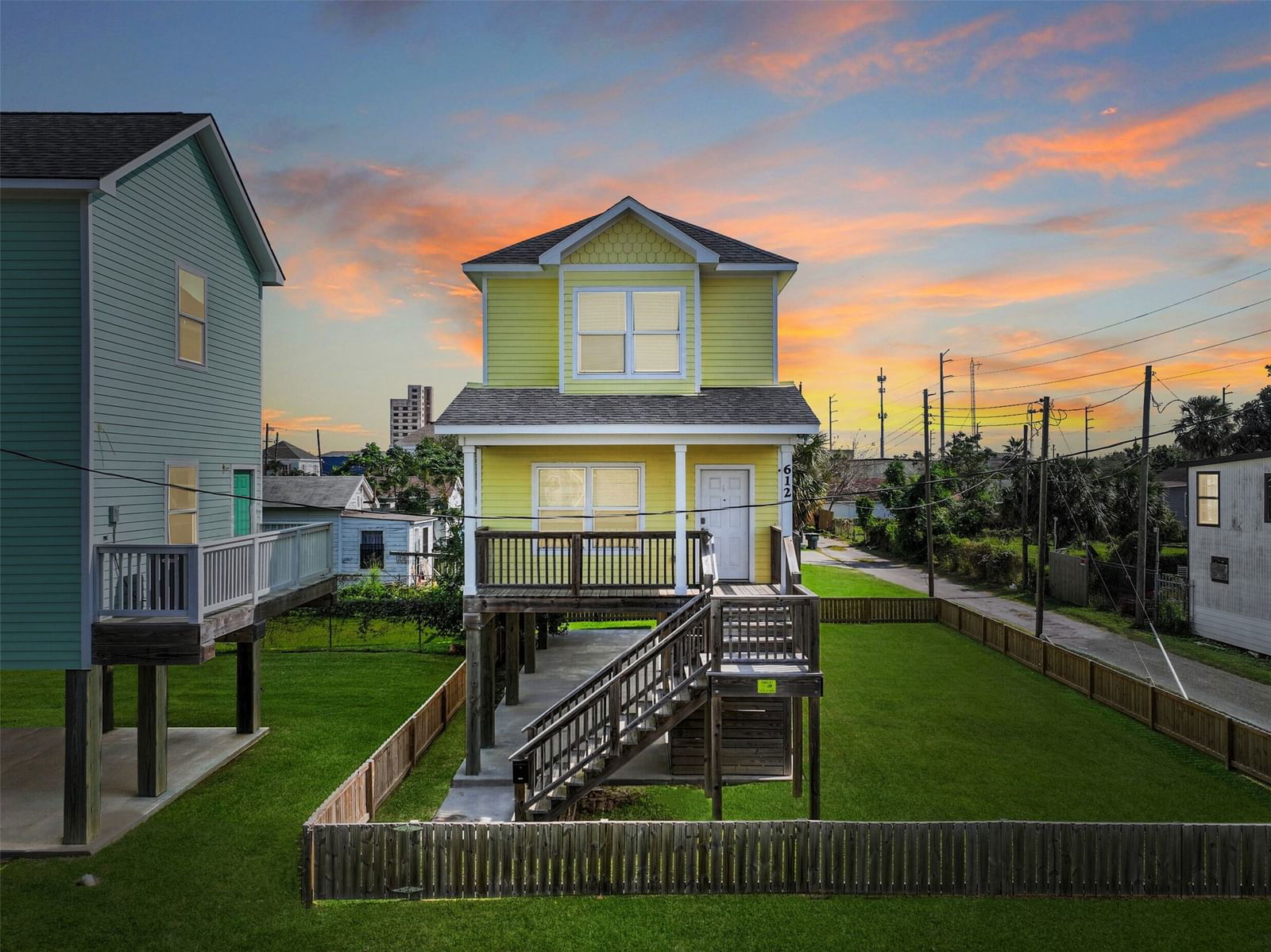 Real estate property located at 612 38th, Galveston, Galveston Townsite, Galveston, TX, US