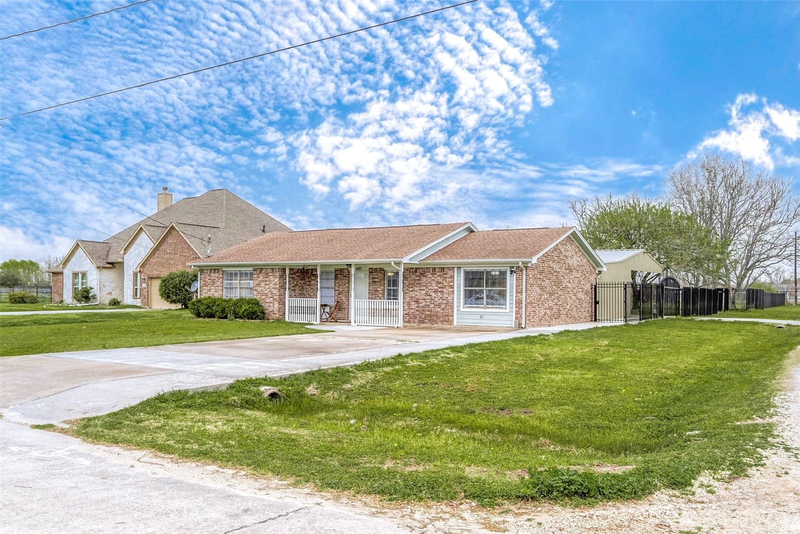 Real estate property located at 4327 Mallard, Chambers, Trinity Cove, Baytown, TX, US