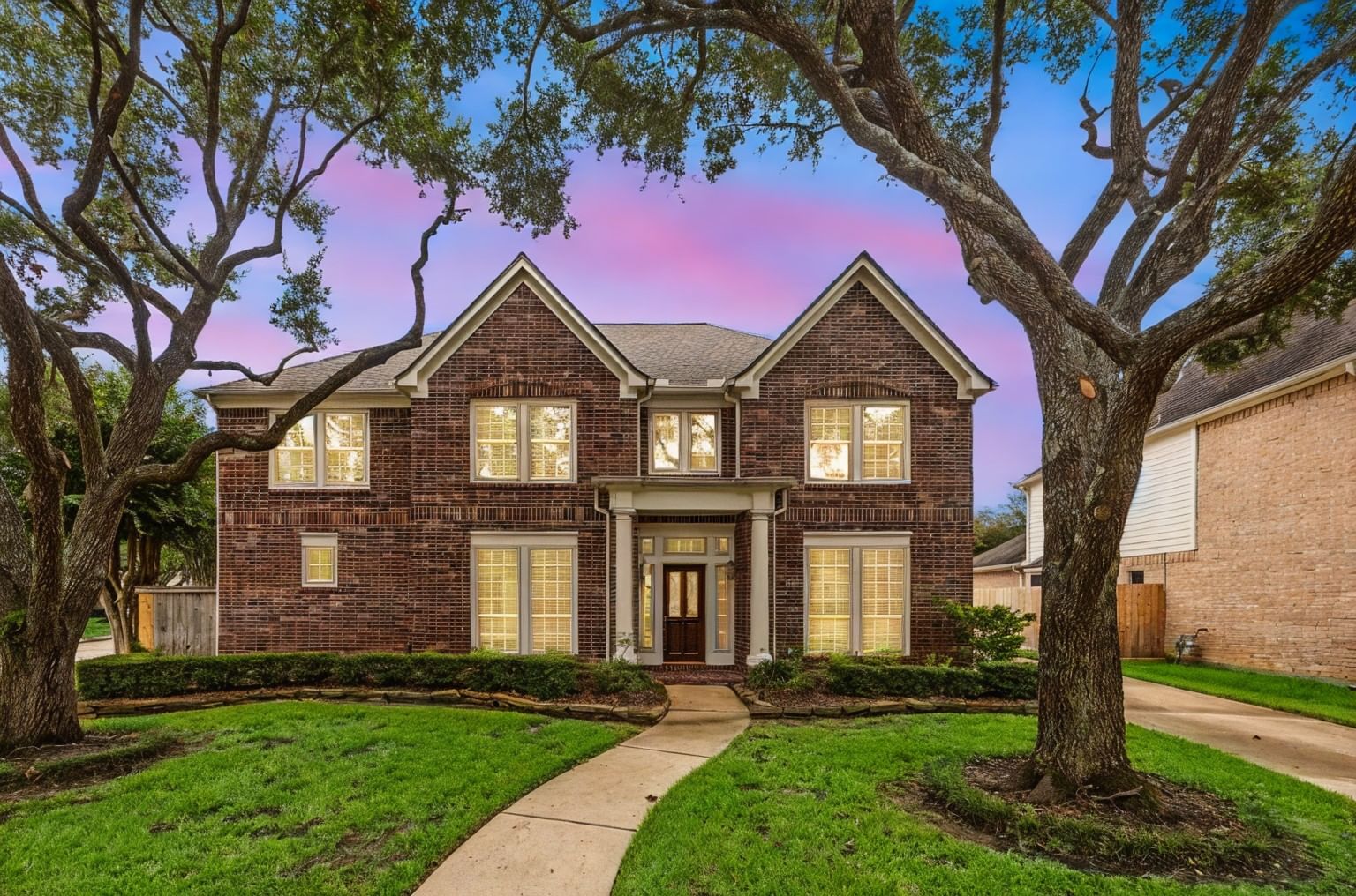 Real estate property located at 22007 Treesdale Lane, Fort Bend, Cinco Ranch North Lake, Katy, TX, US