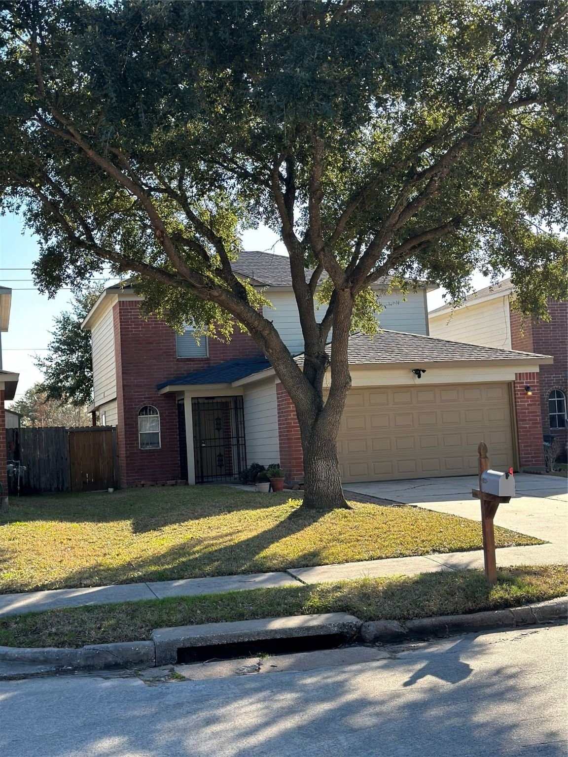 Real estate property located at 14862 Welbeck, Harris, Sterling Green Sec 10 R/P, Channelview, TX, US