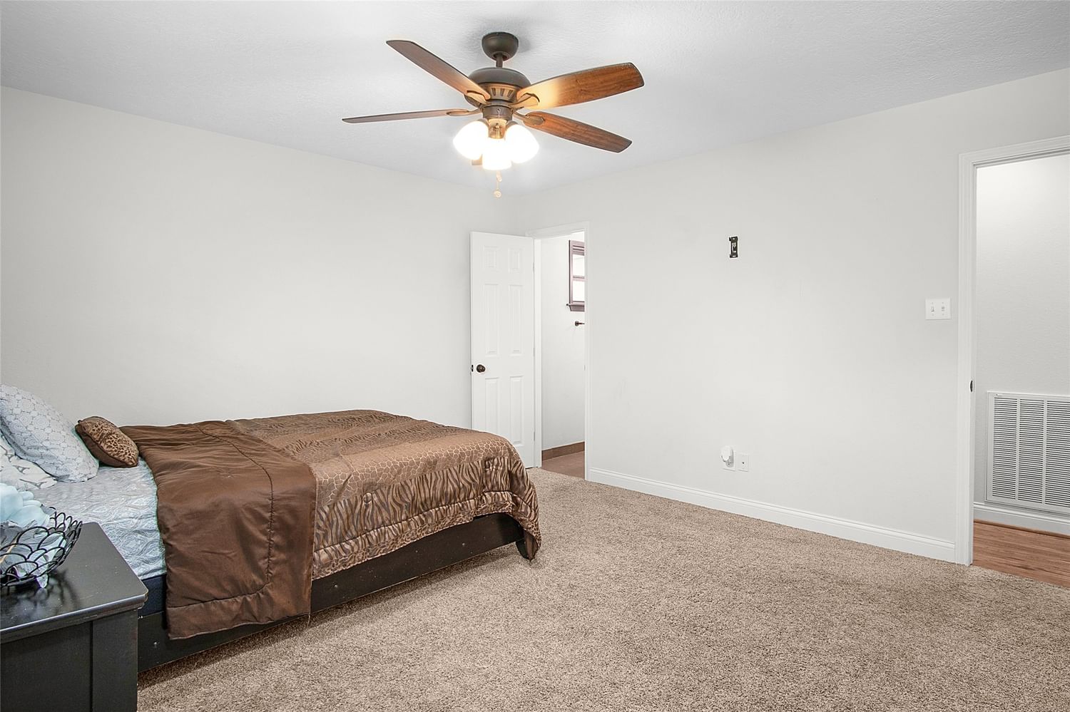 Real estate property located at 1319 Tammye, Madison, Madisonville, TX, US