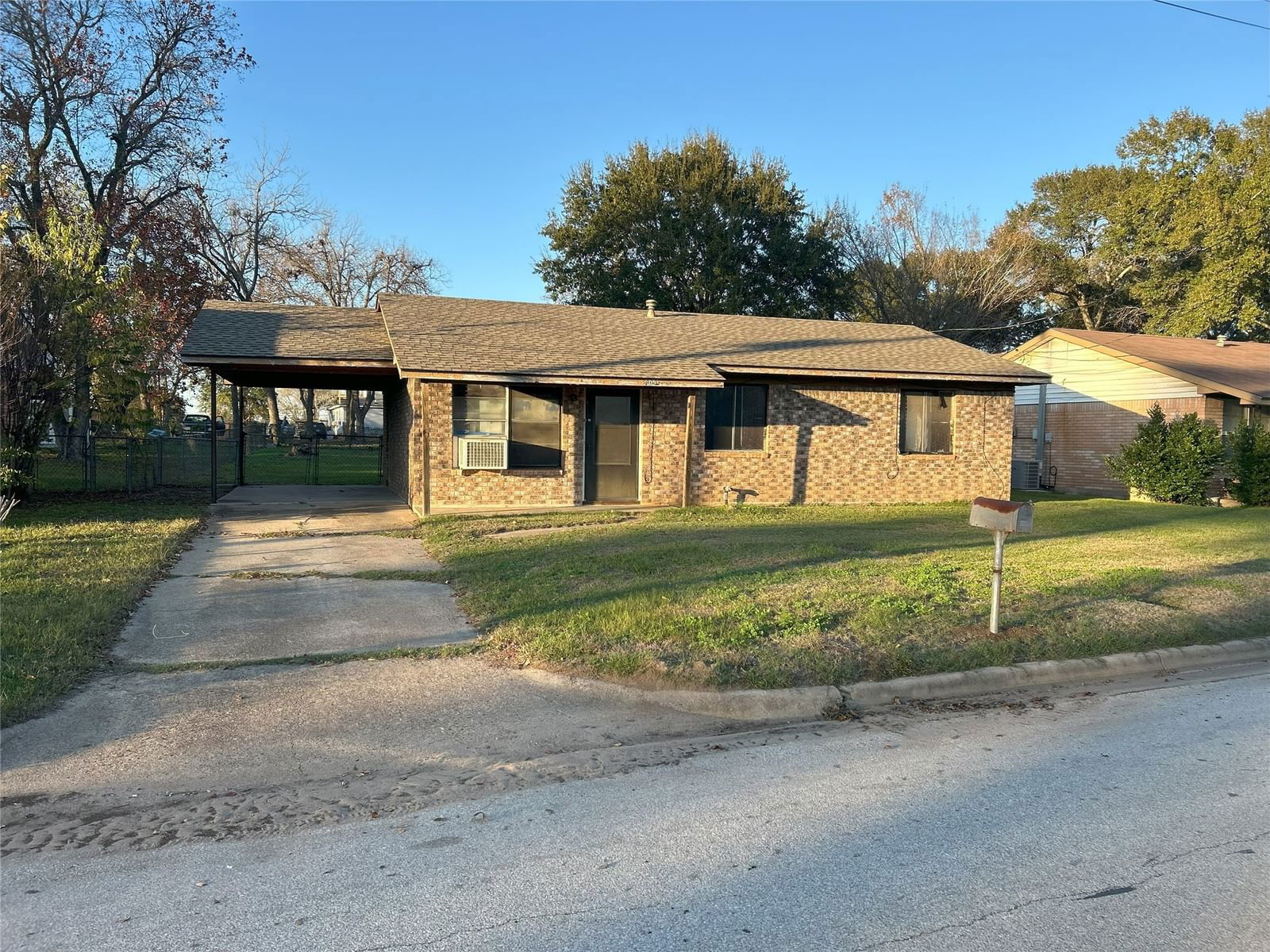 Real estate property located at 903 Crockett, Washington, na, Brenham, TX, US