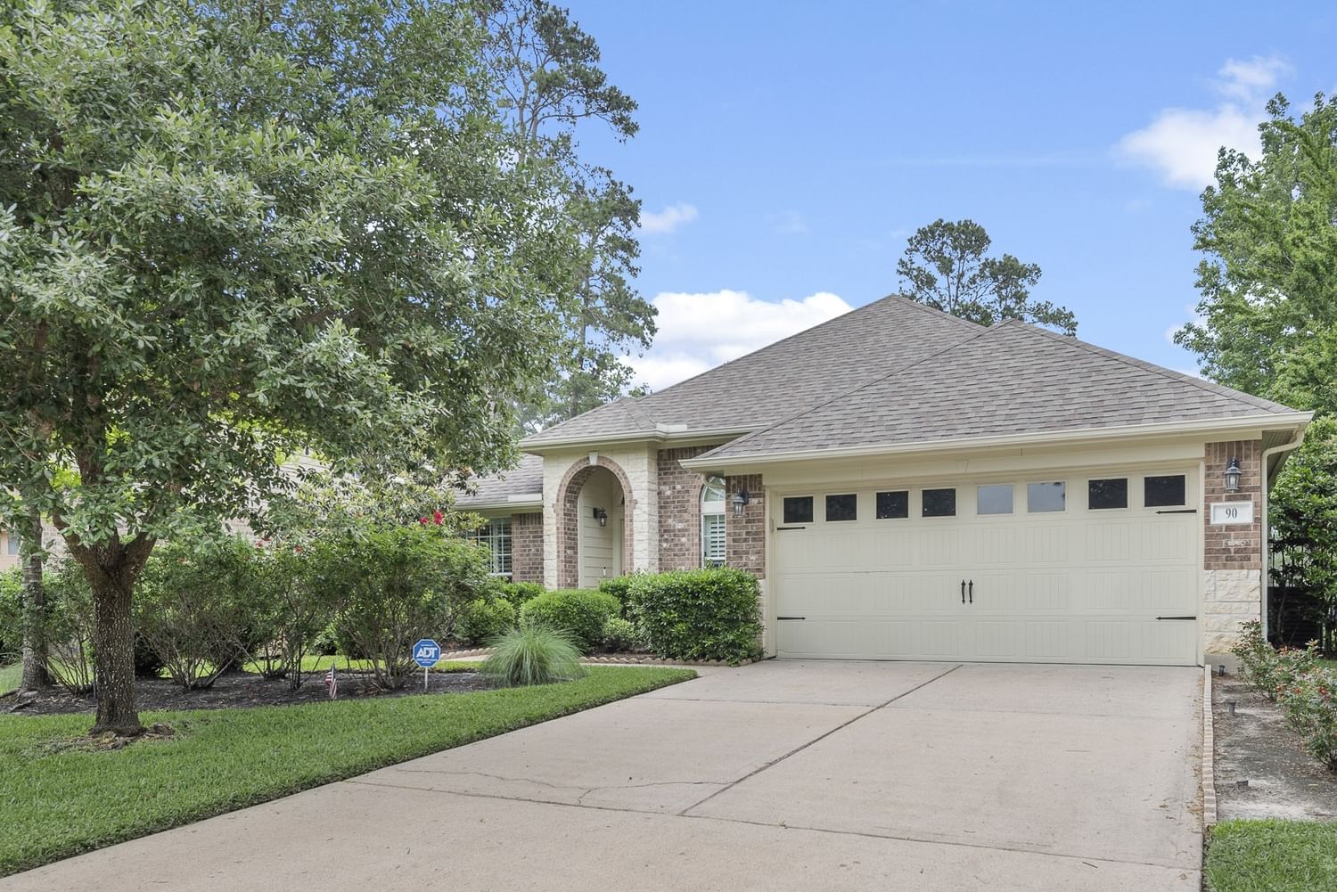 Real estate property located at 90 Heritage Mill, Harris, The Woodlands Creekside Park West 02, Tomball, TX, US