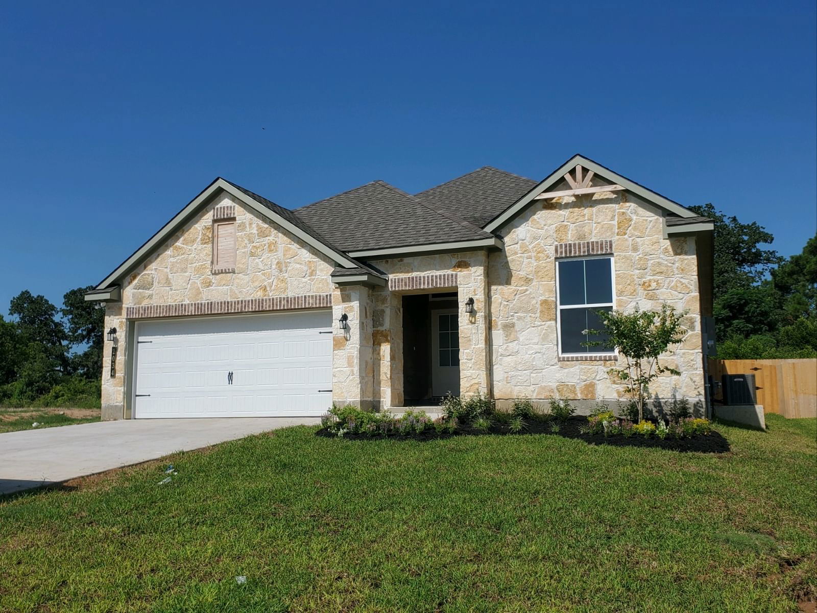 Real estate property located at 2034 Winepress, Washington, The Estates at Vintage Farms, Brenham, TX, US