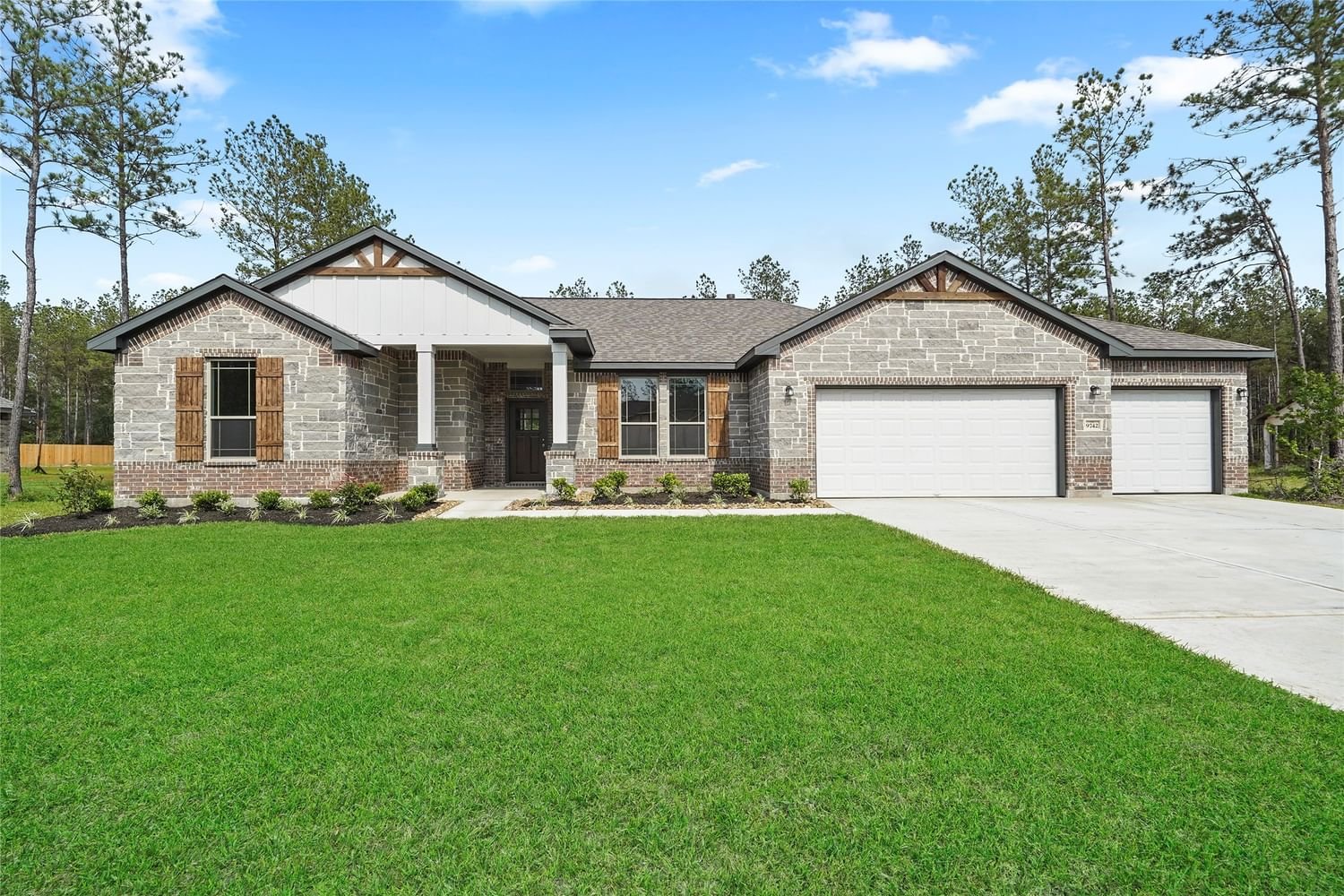 Real estate property located at 13328 Wichita Fall Trail, Montgomery, Deer Pines, Conroe, TX, US