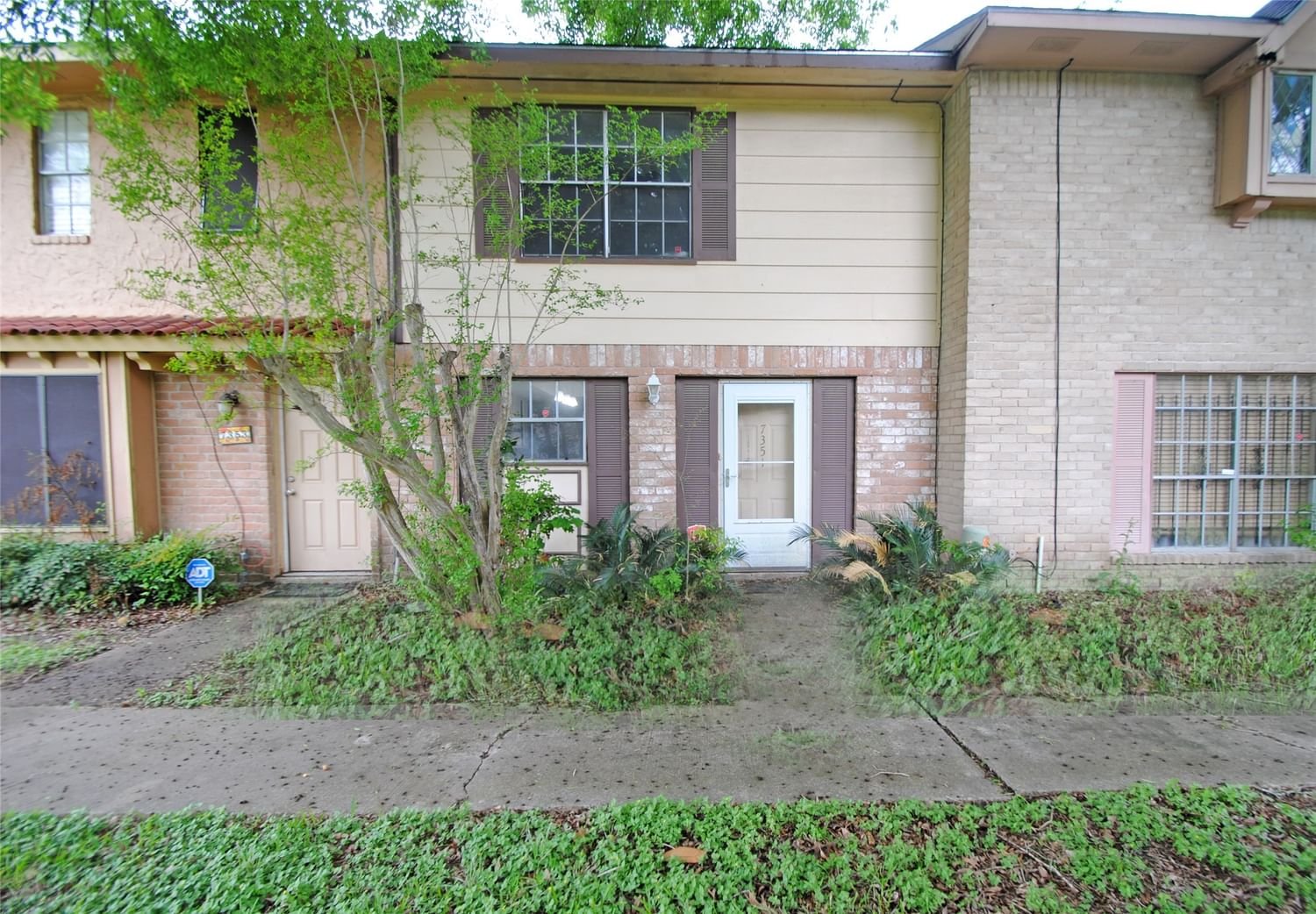 Real estate property located at 7351 Chasewood, Fort Bend, Willow Park Residence A, Missouri City, TX, US