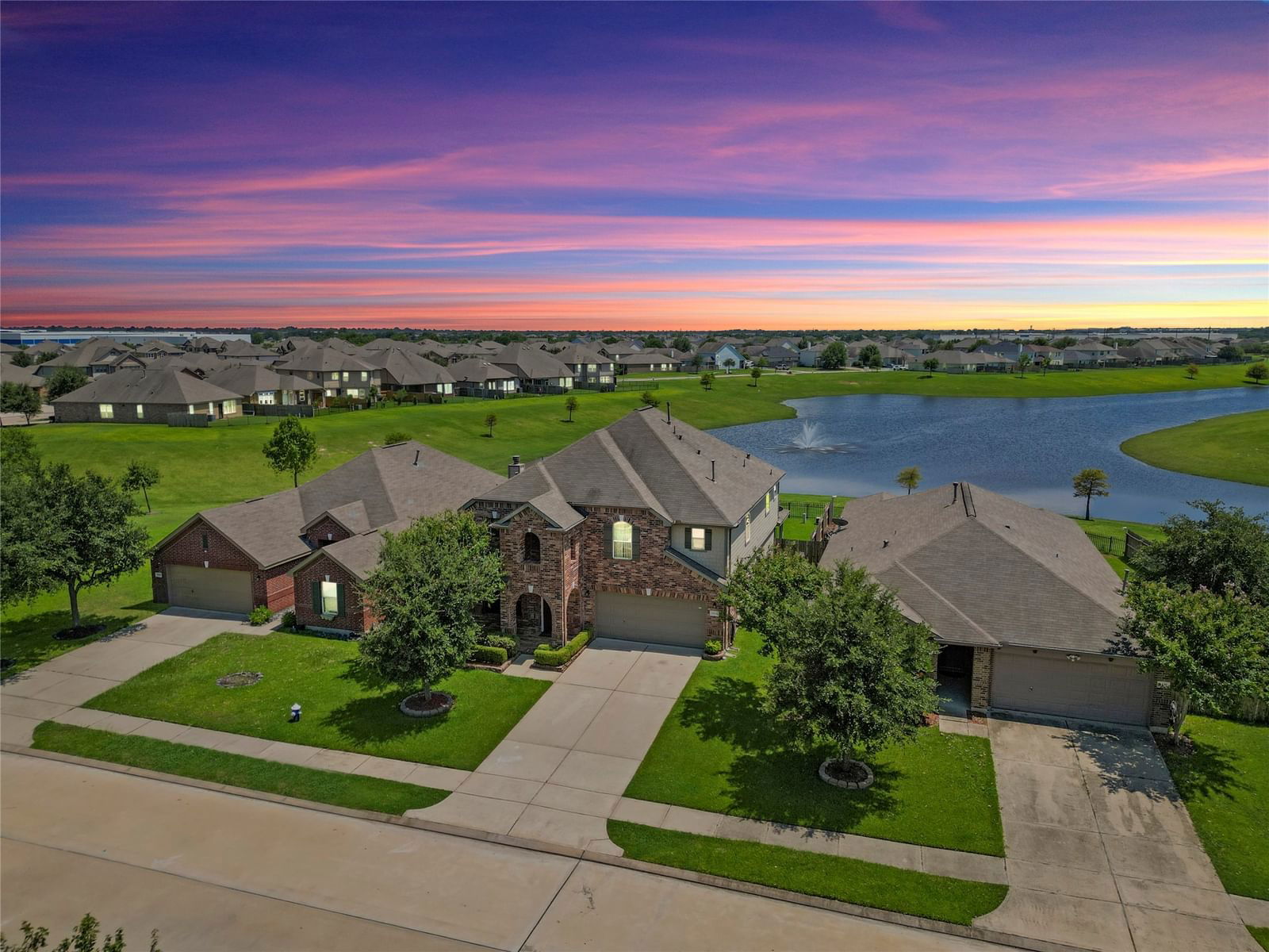 Real estate property located at 4434 Vineyard Meadow, Harris, Vineyard Mdw, Katy, TX, US