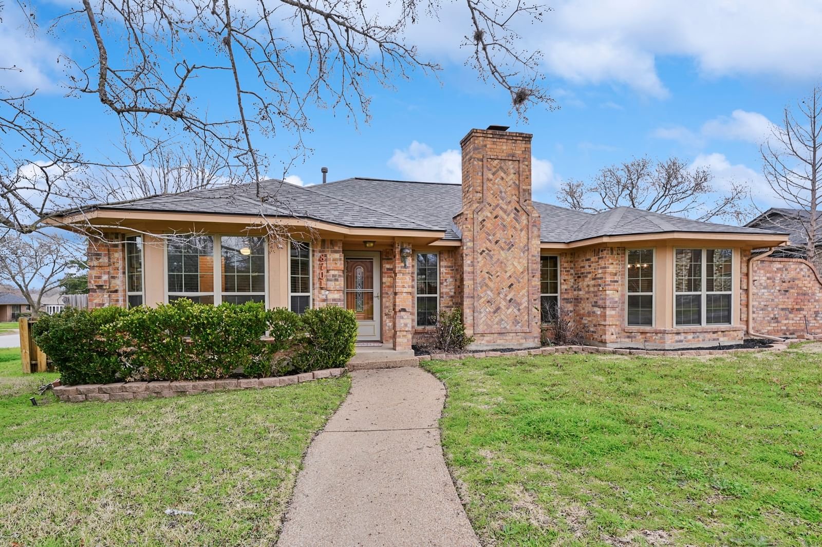Real estate property located at 8701 Greenleaf, Brazos, Emerald Forest, College Station, TX, US