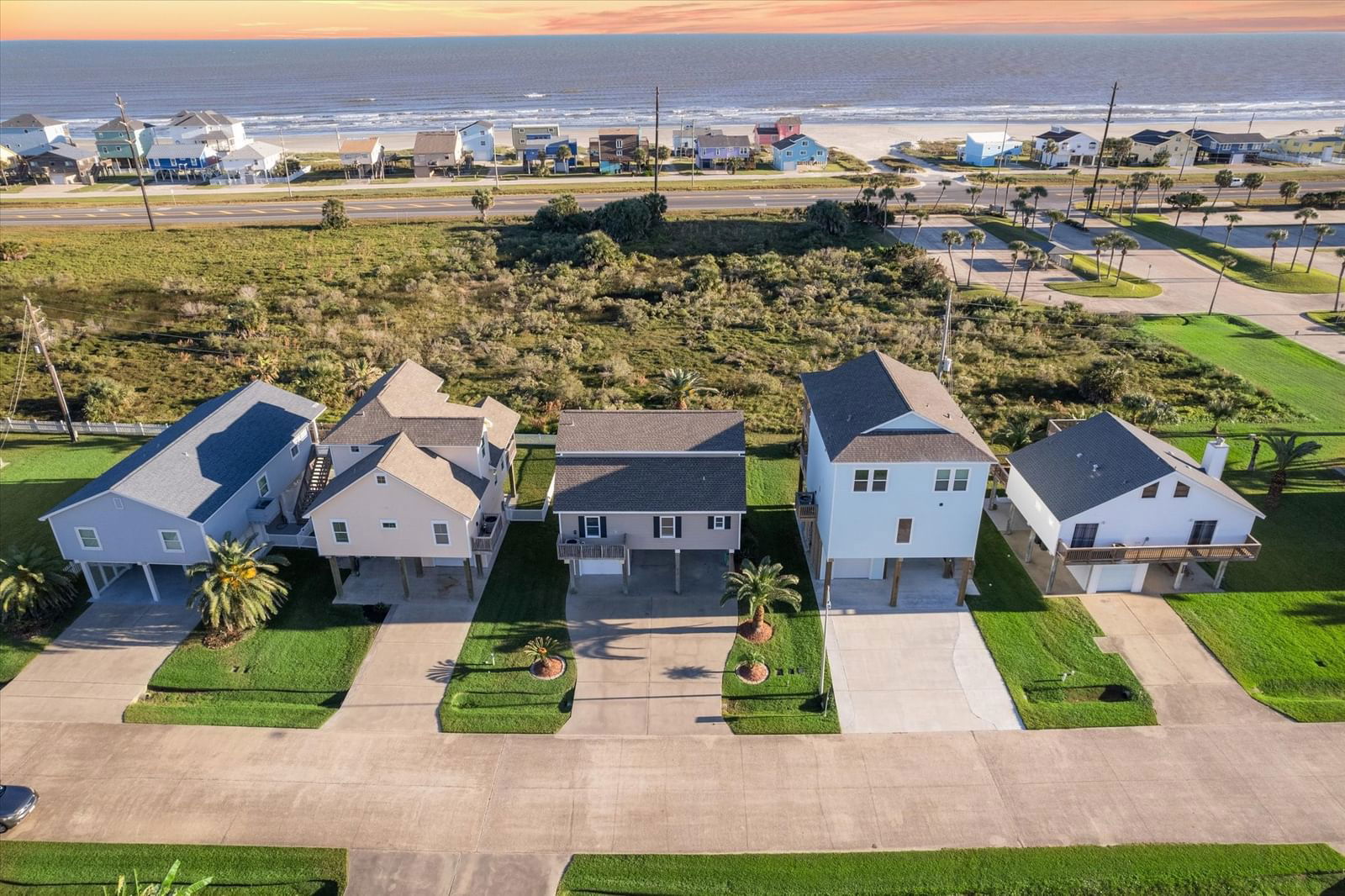 Real estate property located at 22409 Vista Del Mar, Galveston, Isla Del Sol, Galveston, TX, US