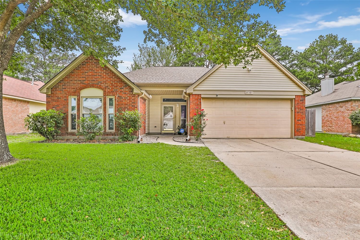 Real estate property located at 18707 Barry, Harris, Atascocita Trails Sec 02, Humble, TX, US