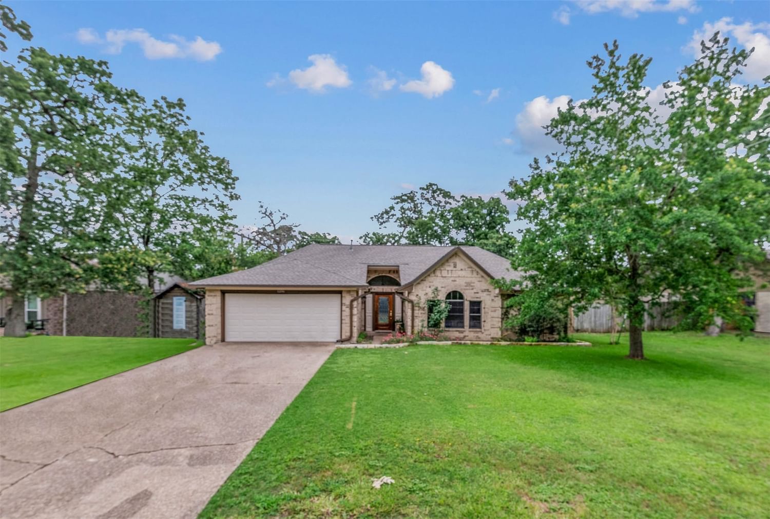 Real estate property located at 1206 Haley, Brazos, Southwood Valley Ph 14e, College Station, TX, US