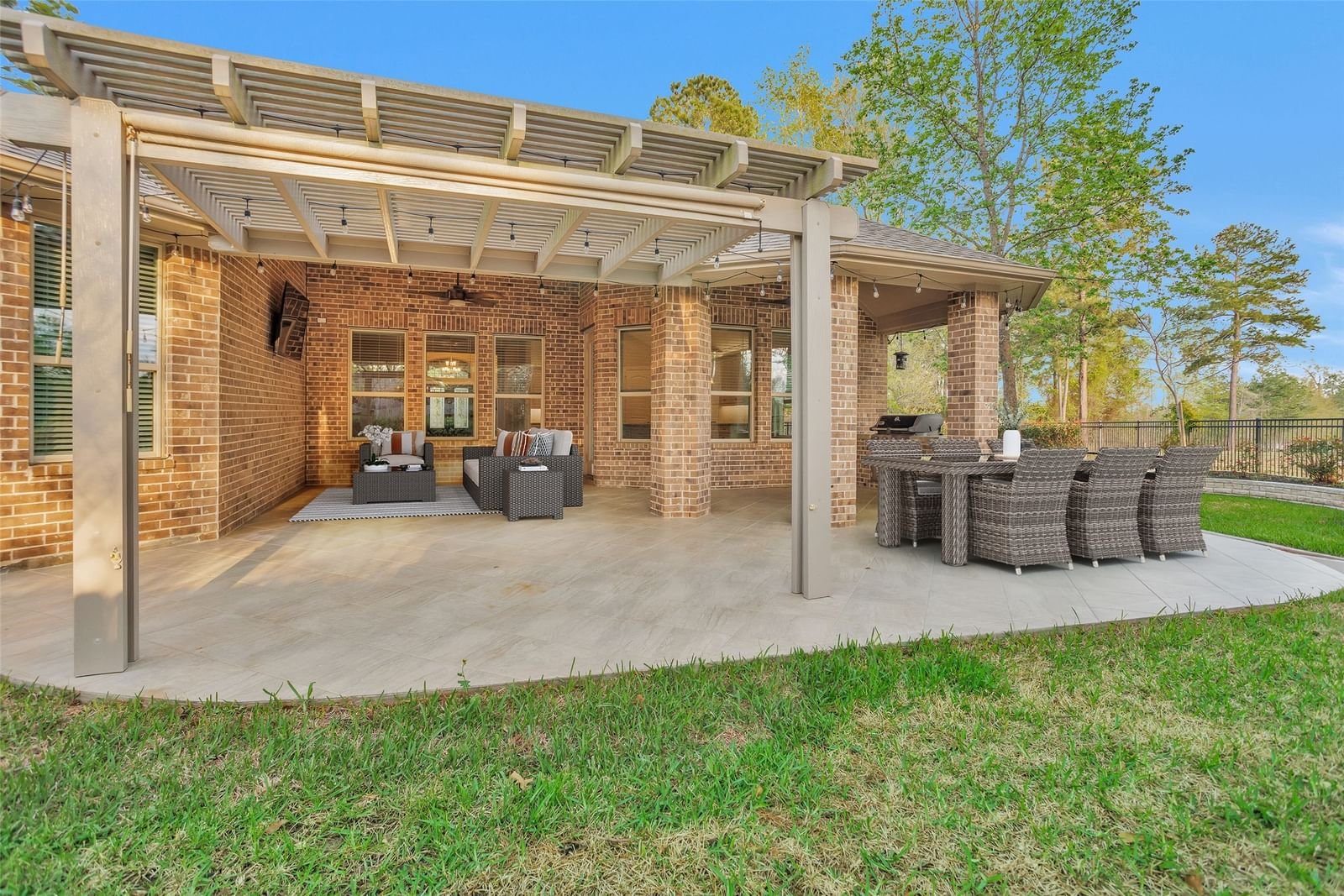 Real estate property located at 20 Sandbells Park, Montgomery, Bonterra At Woodforest, Montgomery, TX, US