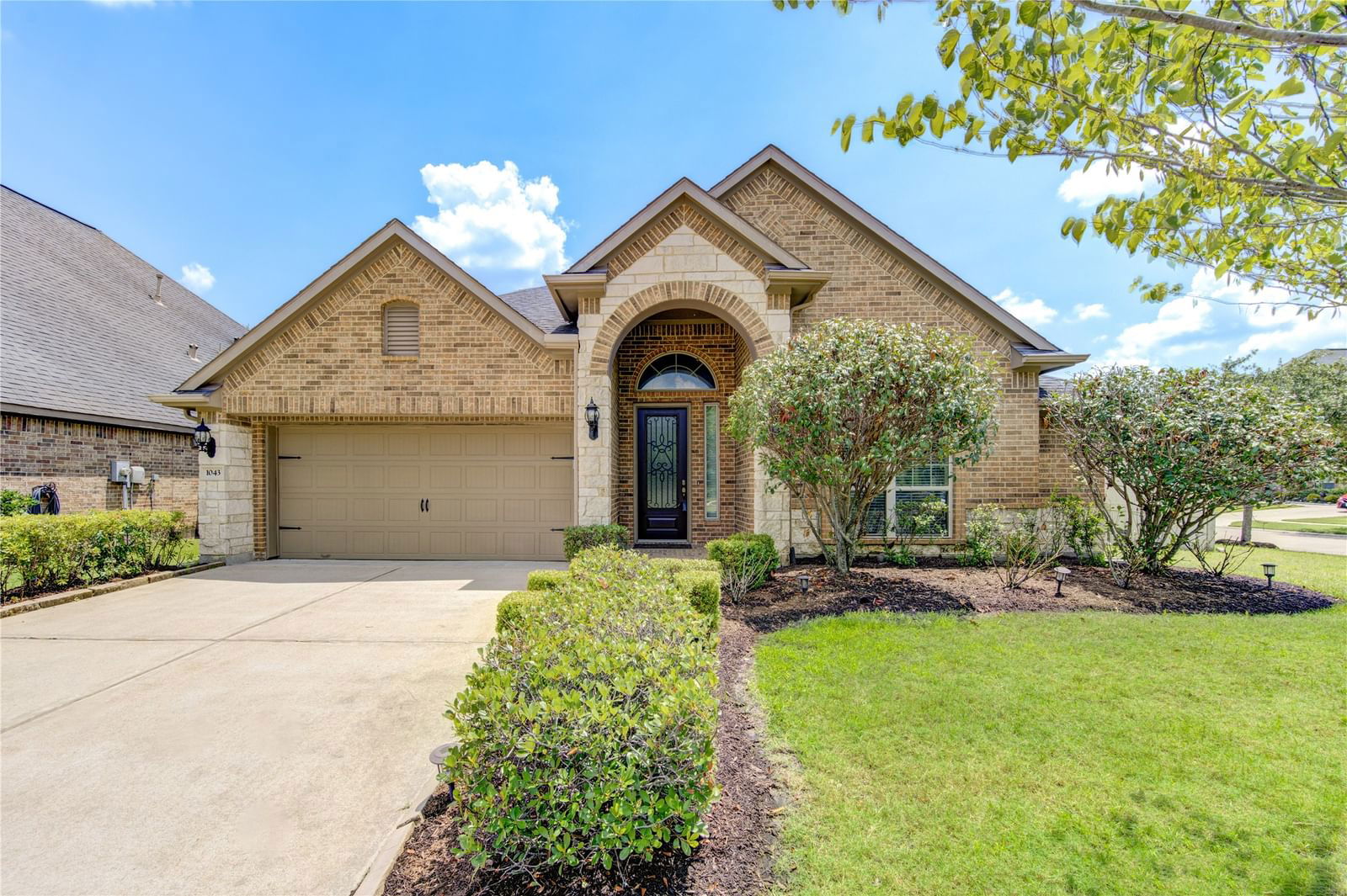 Real estate property located at 1043 Mysterium, Fort Bend, SUMMER PARK, Rosenberg, TX, US