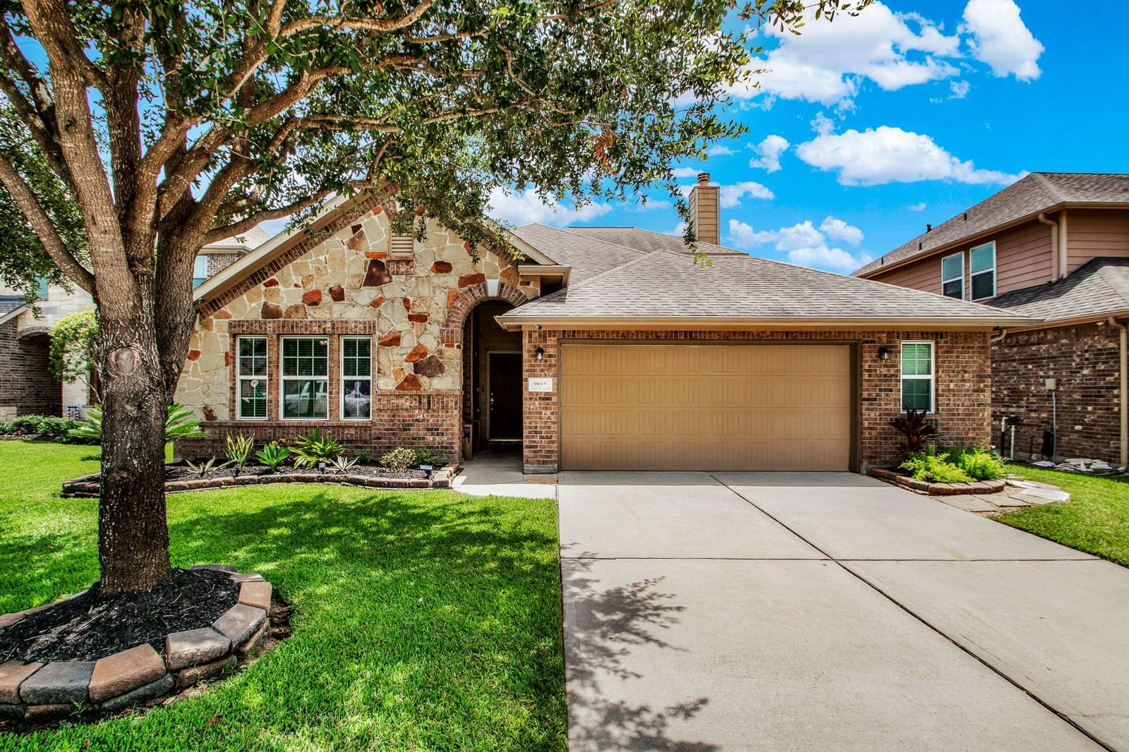 Real estate property located at 9015 Springcroft, Harris, Inverness Estates Sec 04, Tomball, TX, US