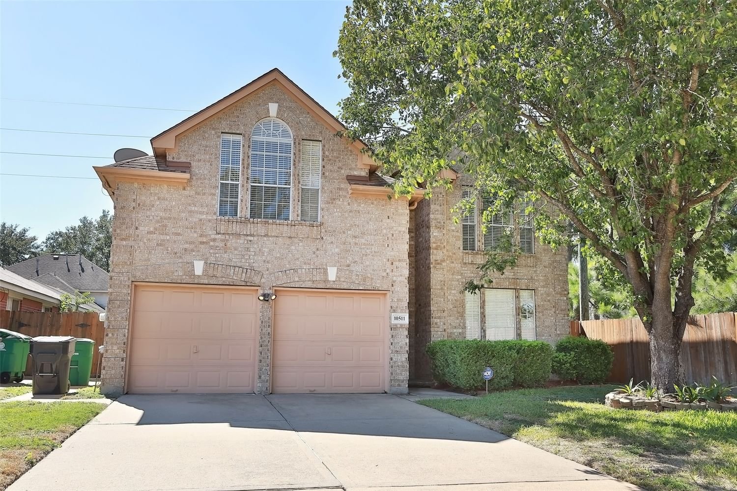 Real estate property located at 10511 Shadowdale, Harris, Westbranch Sec 03, Houston, TX, US