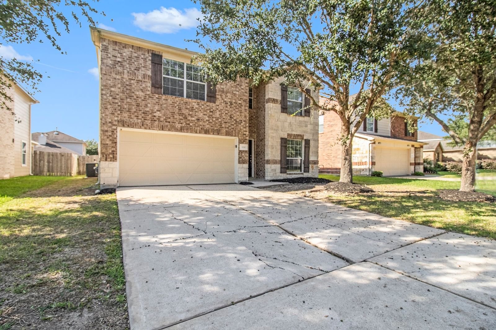 Real estate property located at 3210 Trail Hollow, Brazoria, Southern Trails West, Pearland, TX, US