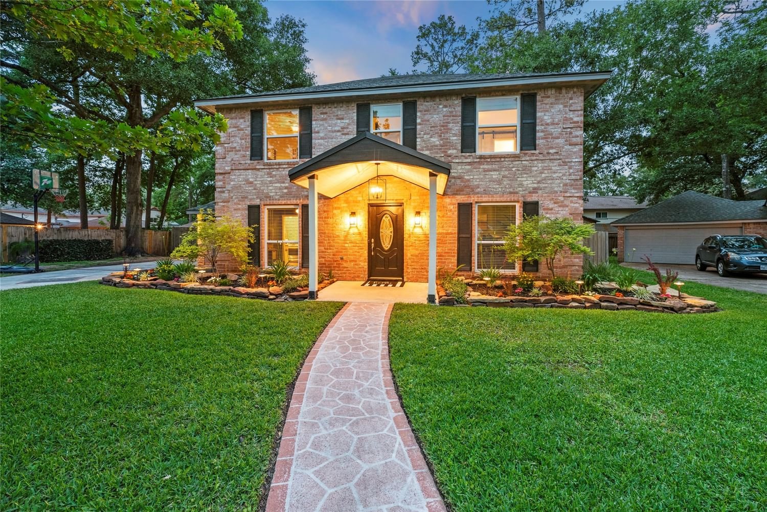 Real estate property located at 11810 Glenway, Harris, Lakewood Forest, Houston, TX, US