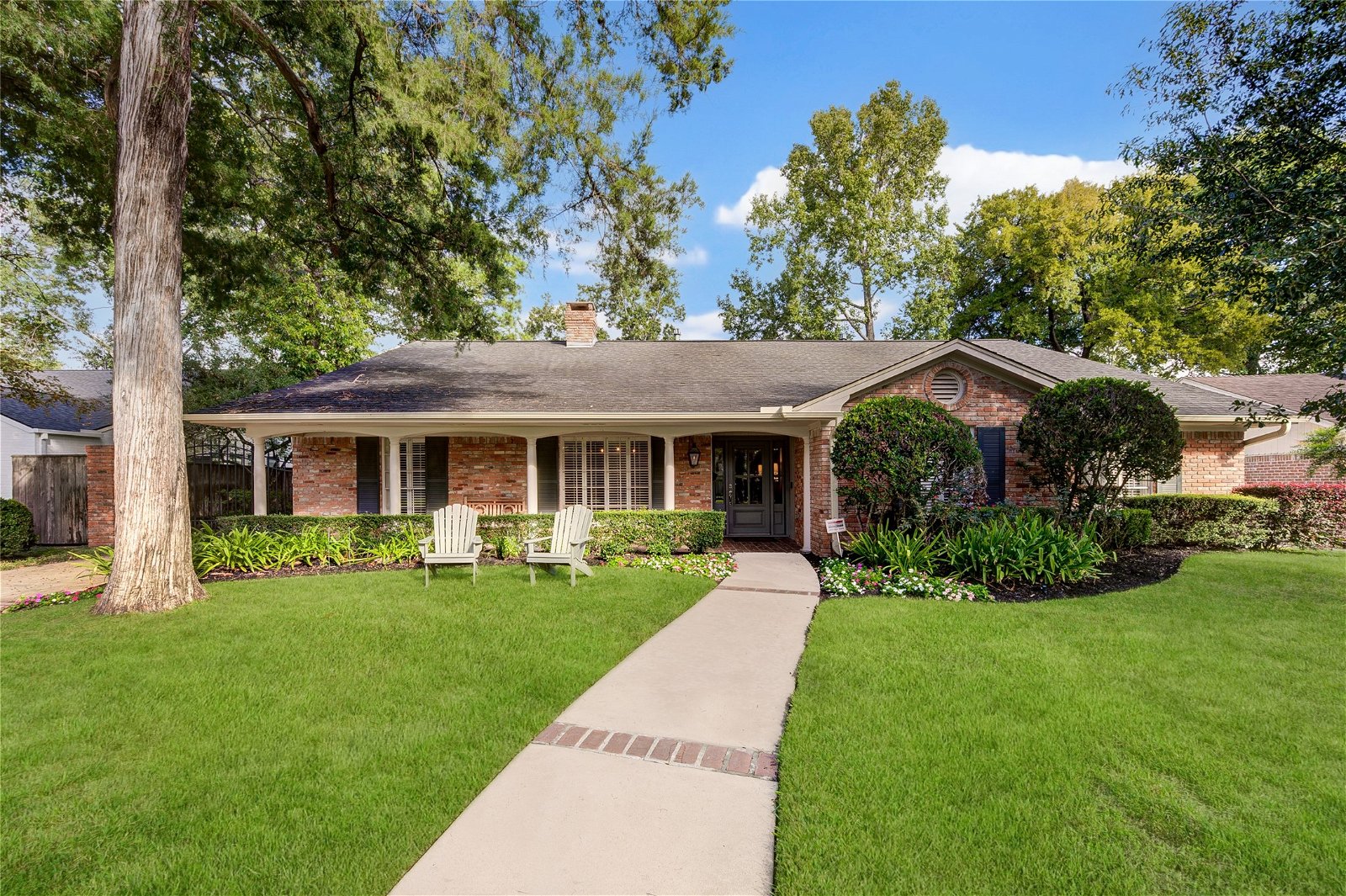 Real estate property located at 10122 Green Tree, Harris, Briargrove Park Sec 01, Houston, TX, US