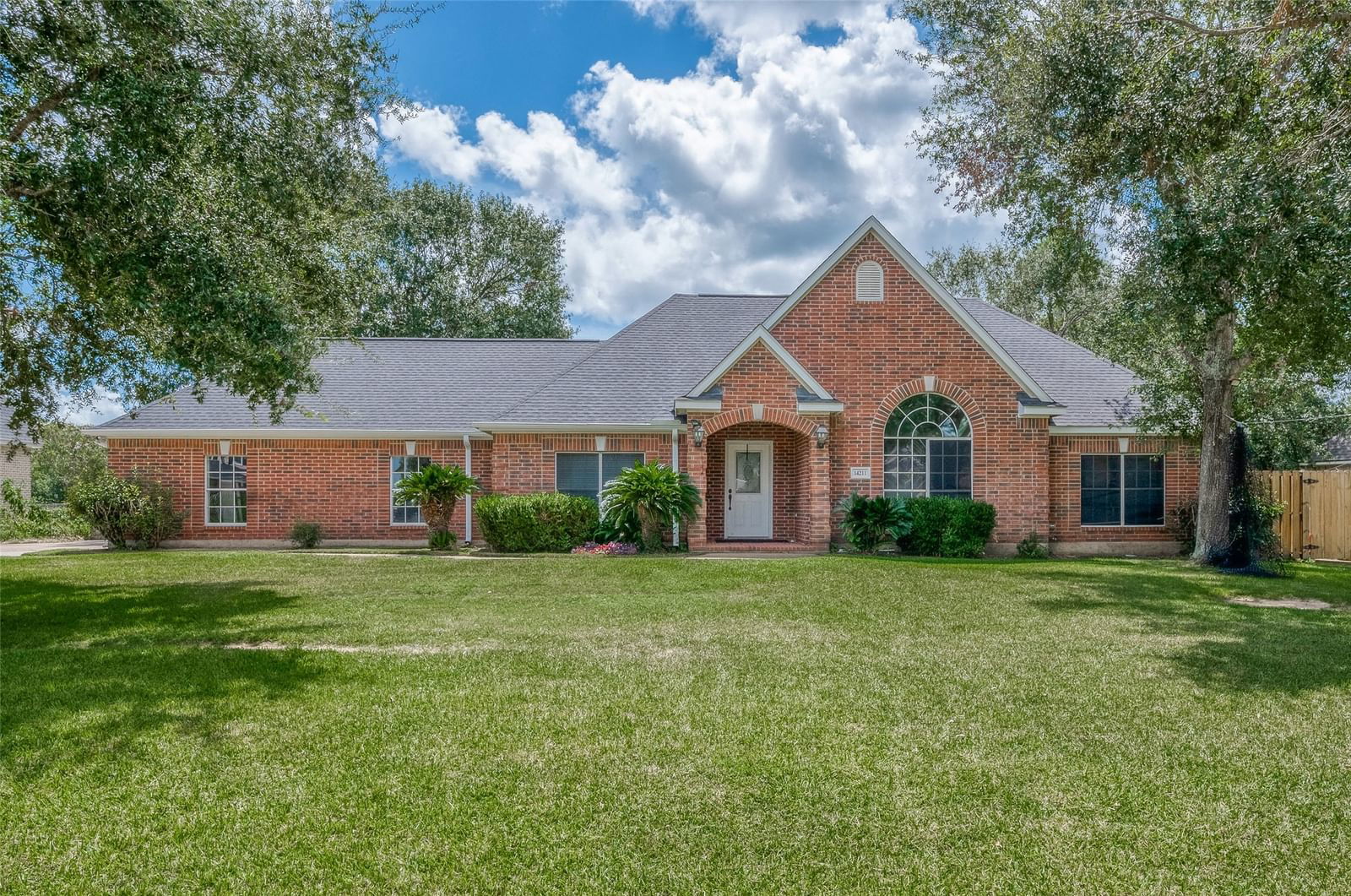 Real estate property located at 14211 Cally, Fort Bend, Fall Wood, Needville, TX, US