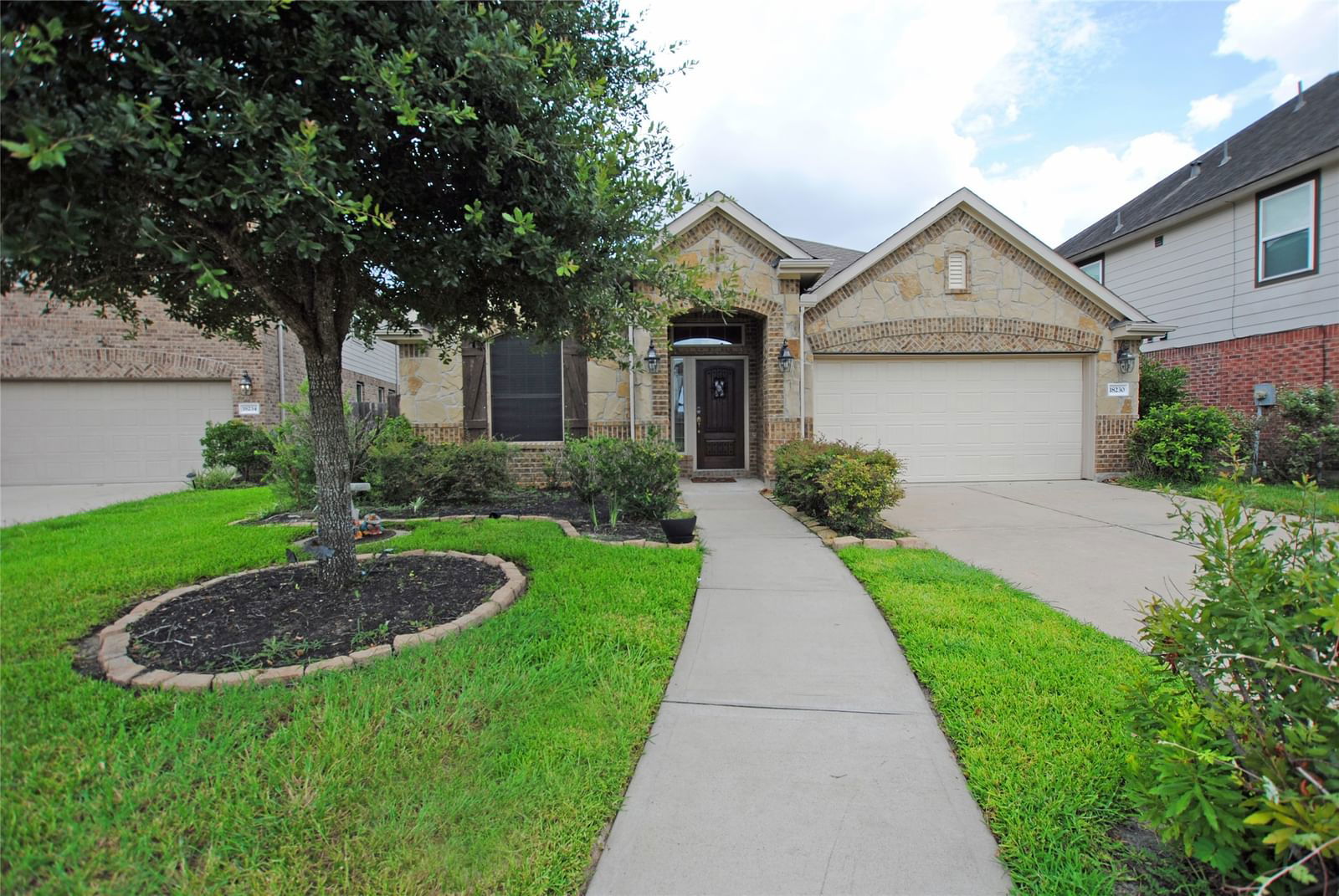 Real estate property located at 18230 Golden Falls Ln, Harris, Twin Falls, Spring, TX, US