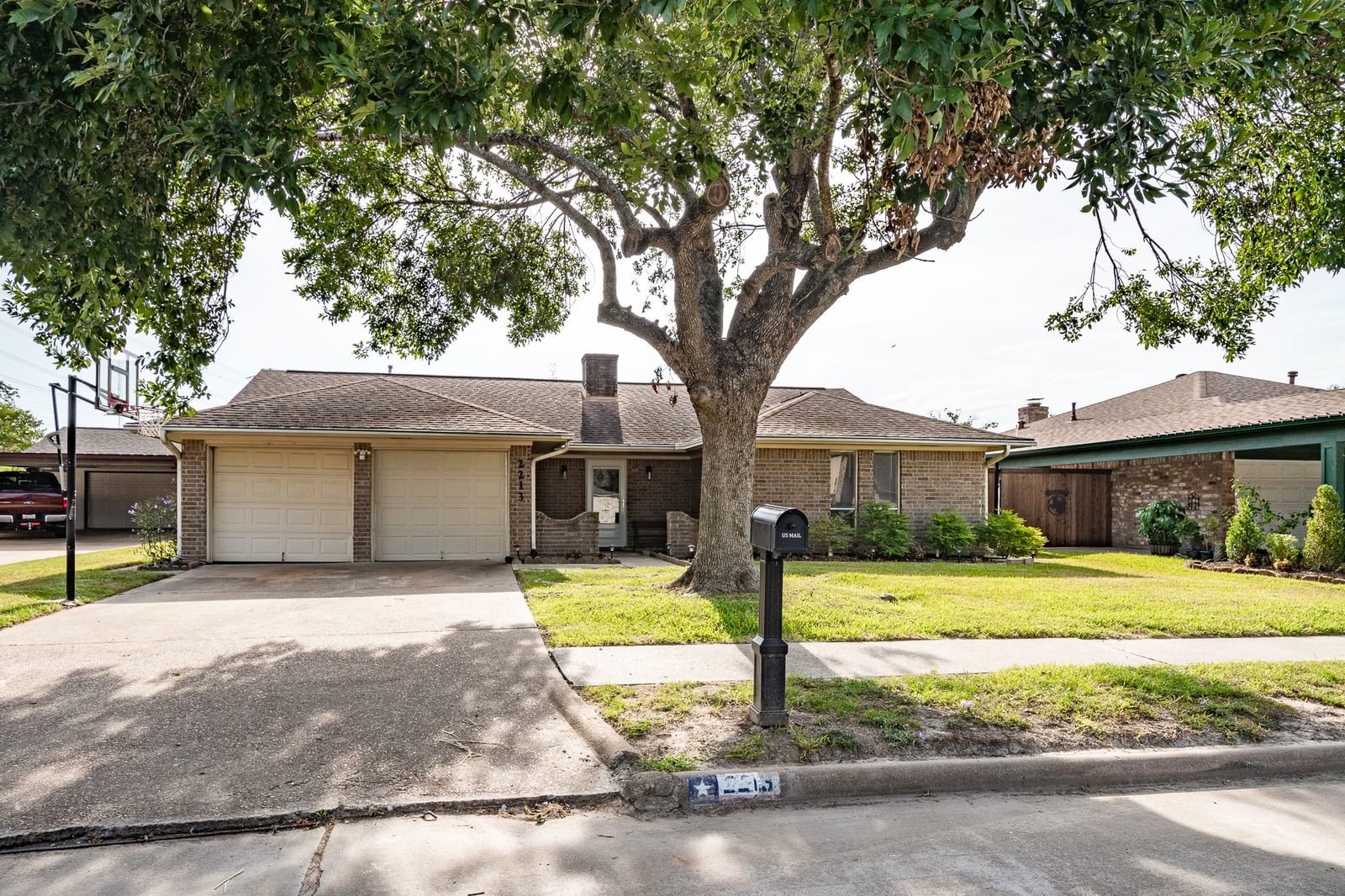 Real estate property located at 2213 Clare, Harris, Erin Glen Sec 01, Deer Park, TX, US