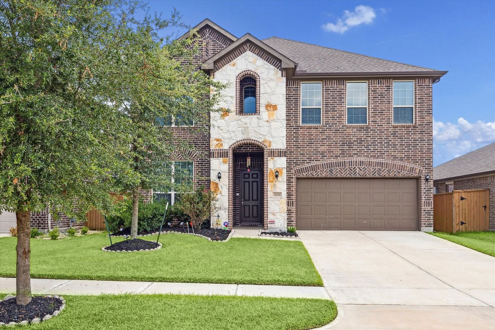 Real estate property located at 12350 Oakleaf Bend, Harris, Balmoral Sec 2, Humble, TX, US