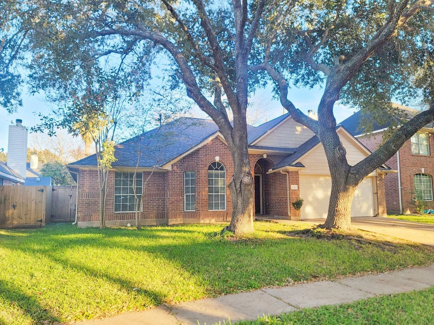Real estate property located at 1014 Augusta, Fort Bend, The Grove Sec 12, Richmond, TX, US