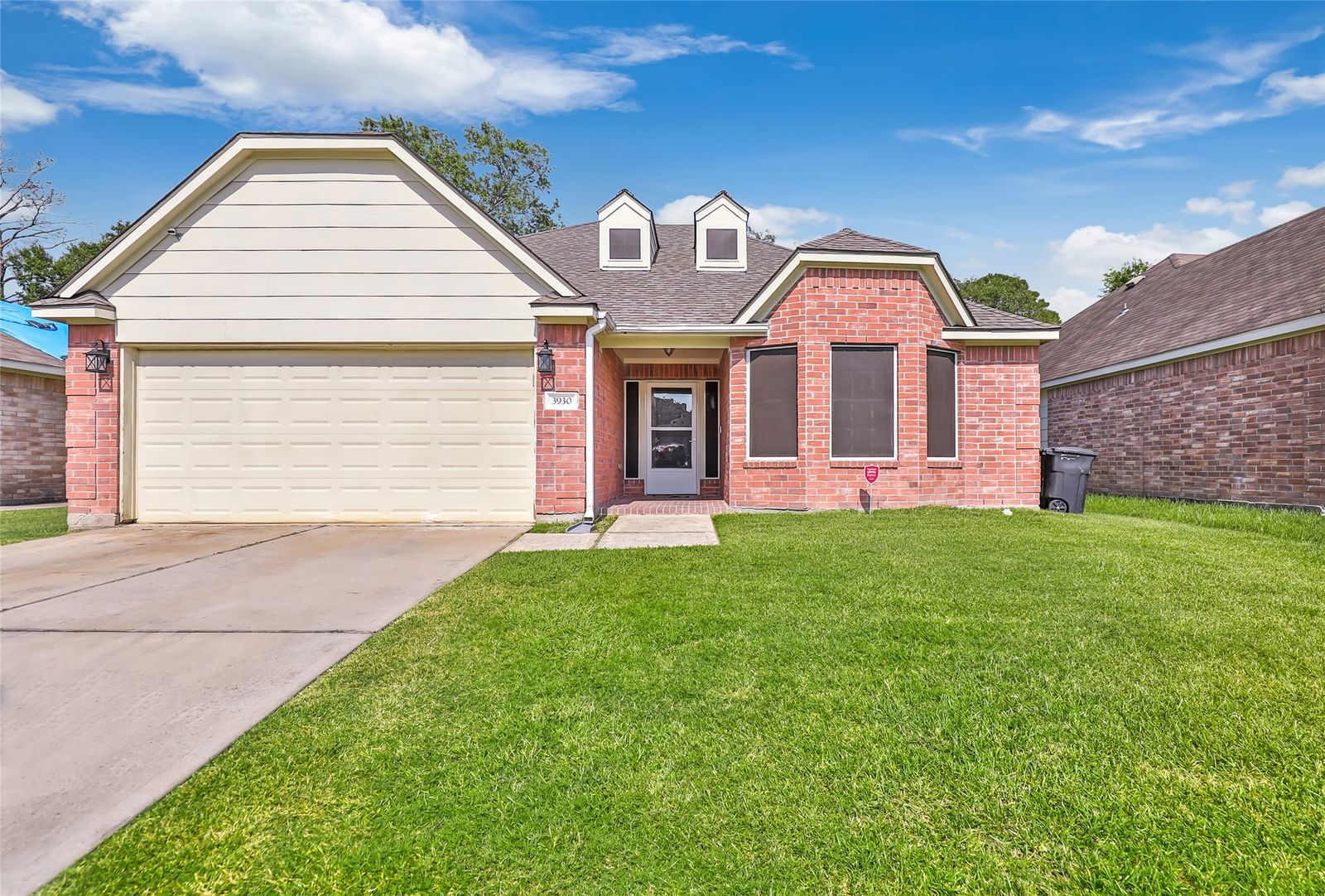 Real estate property located at 3930 Cary Creek, Harris, Cary Crk Estates, Baytown, TX, US