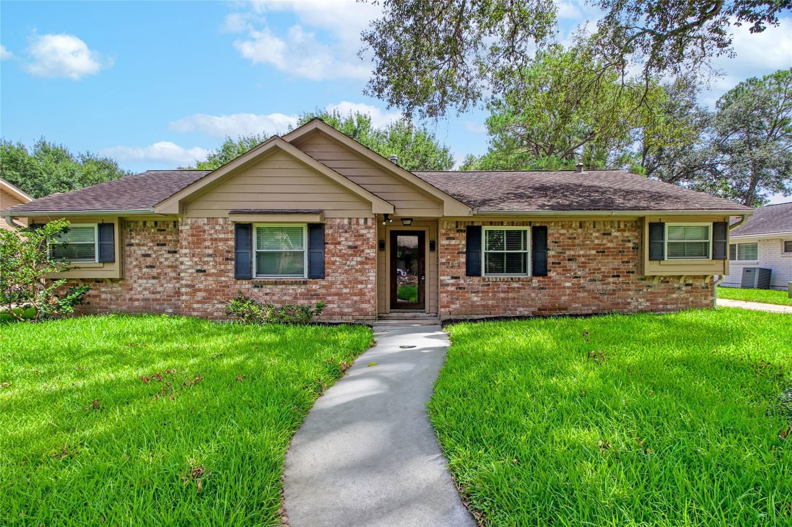 Real estate property located at 12411 Wedgehill, Harris, Ashford South Sec 03, Houston, TX, US