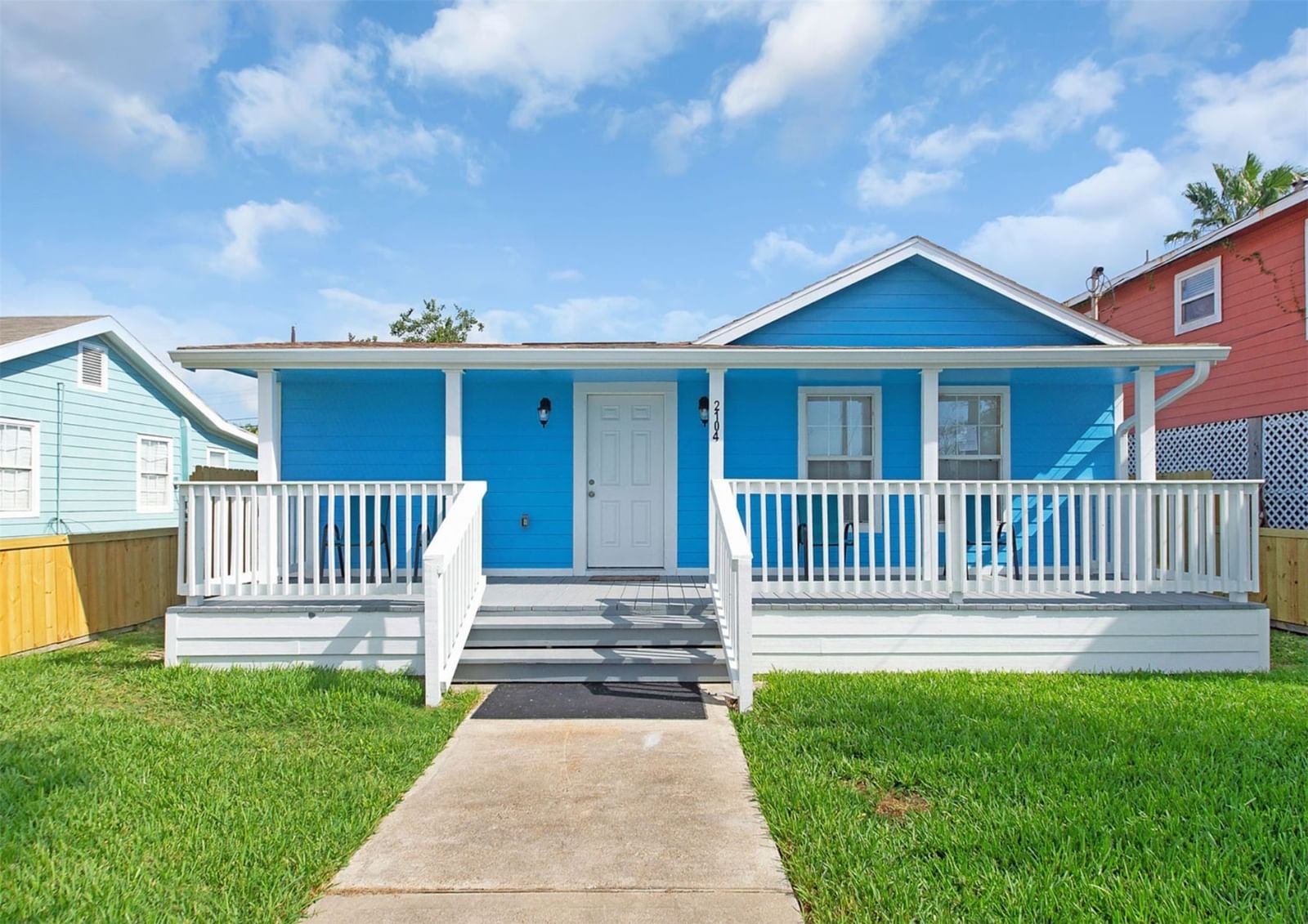 Real estate property located at 2104 Hollywood, Galveston, Hollywood Heights, Galveston, TX, US