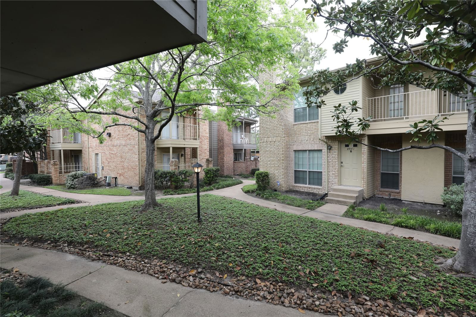 Real estate property located at 1515 Sandy Springs #2603, Harris, Lynbrook Manor Condo Ph 02, Houston, TX, US