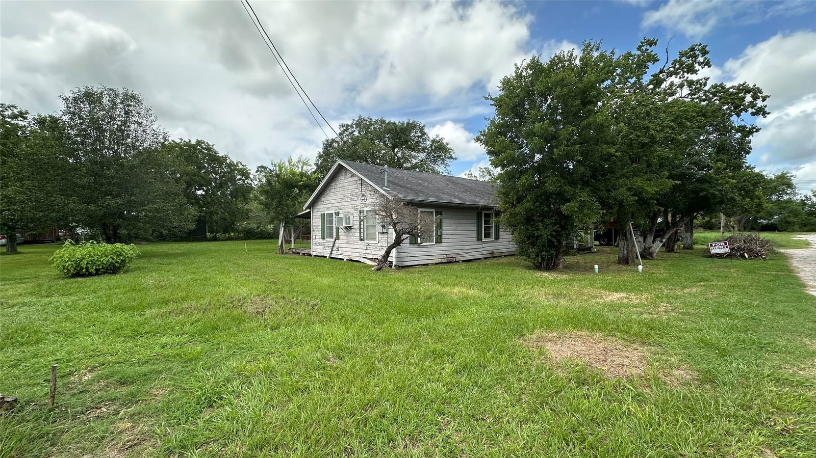 Real estate property located at 807 Peabody, Jackson, Mccrory, Edna, TX, US