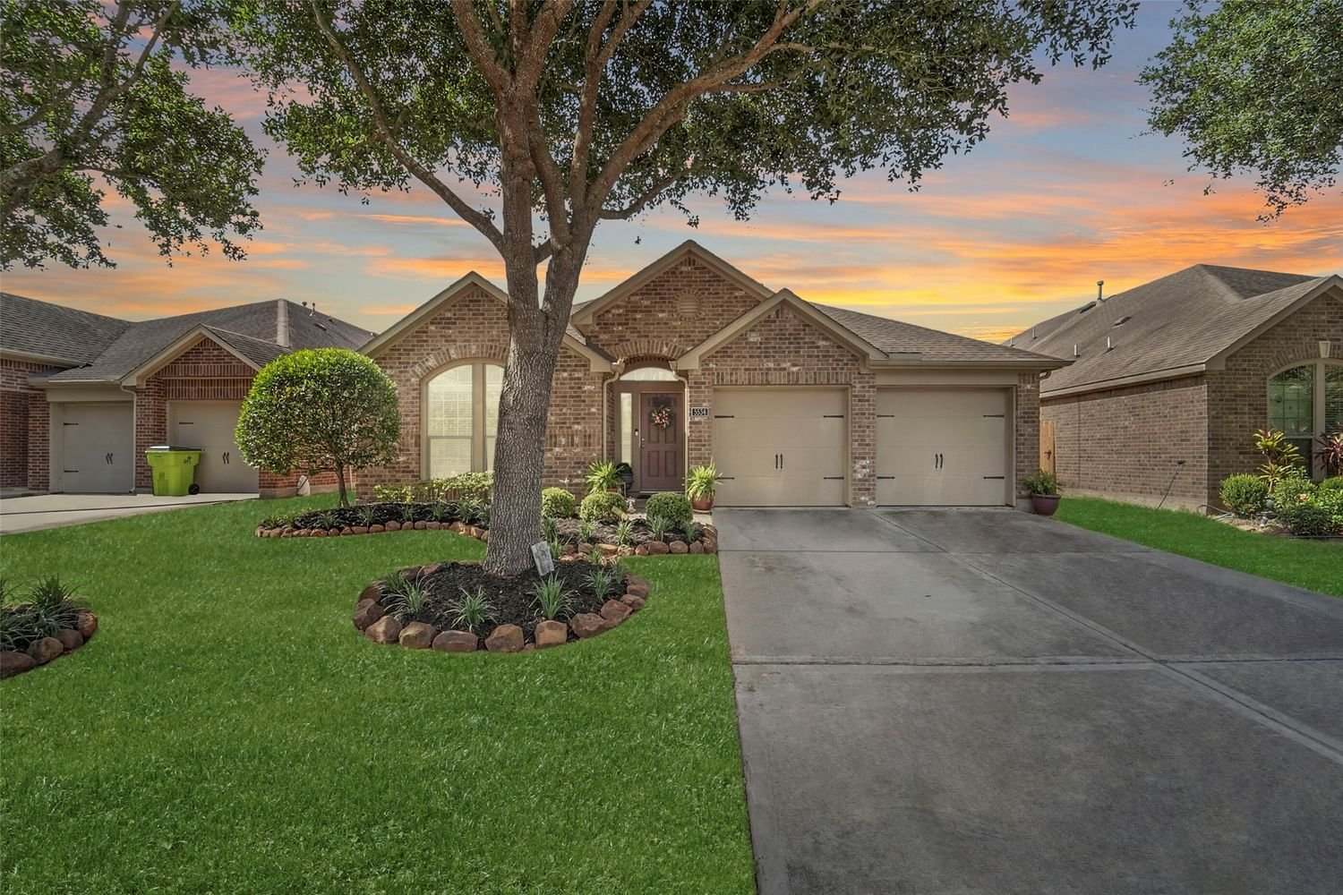 Real estate property located at 5534 Stoneridge, Fort Bend, Rosenberg, TX, US