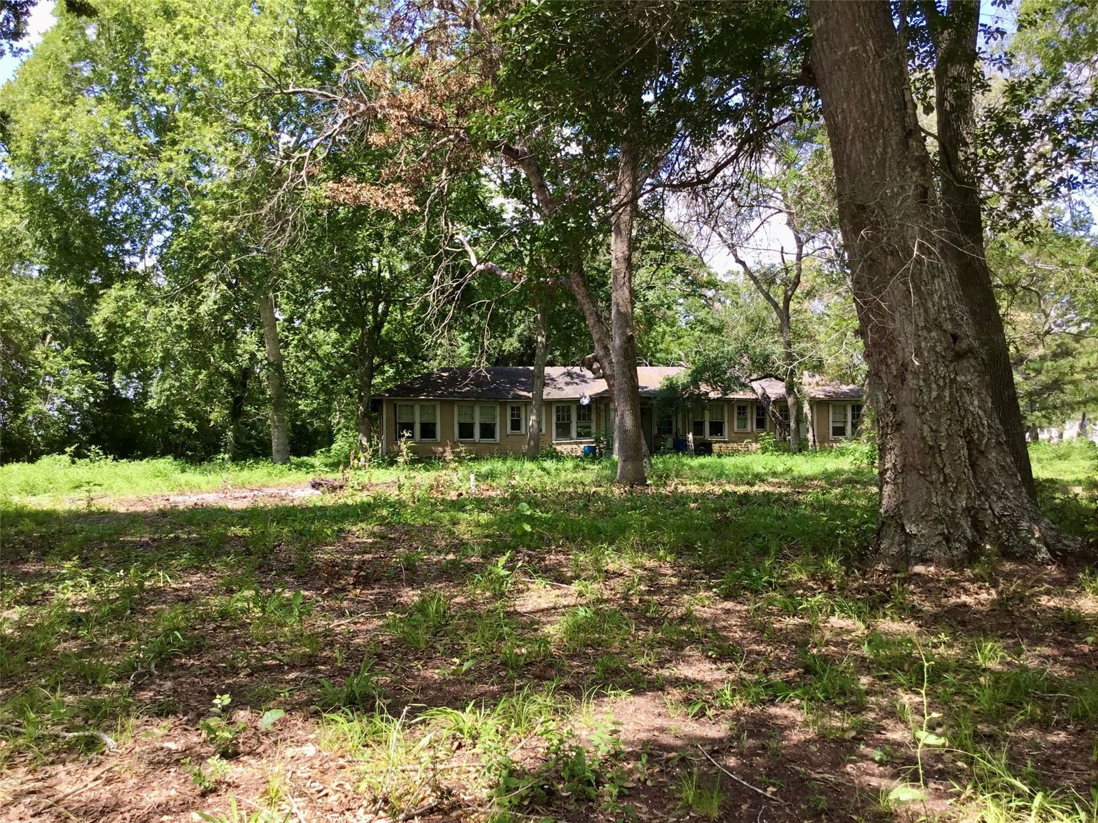 Real estate property located at 6616 Whispering Oaks, Wharton, Whispering Oaks, Wharton, TX, US