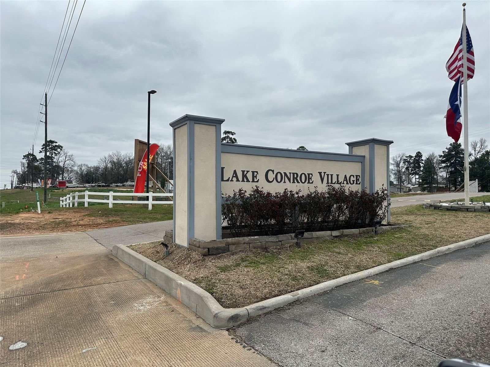Real estate property located at 16694 Meadowcroft, Montgomery, Lake Conroe Village, Montgomery, TX, US