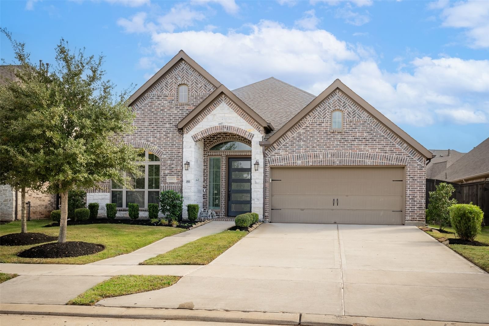 Real estate property located at 1815 Hackberry Heights, Fort Bend, Harvest Green Sec 19, Richmond, TX, US