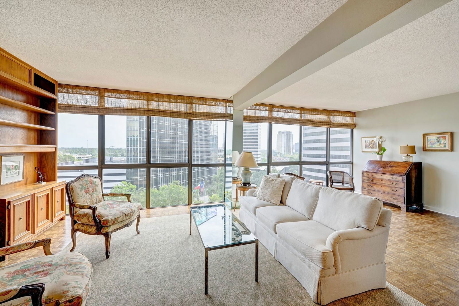 Real estate property located at 5001 Woodway #1101, Harris, Woodway Condo, Houston, TX, US