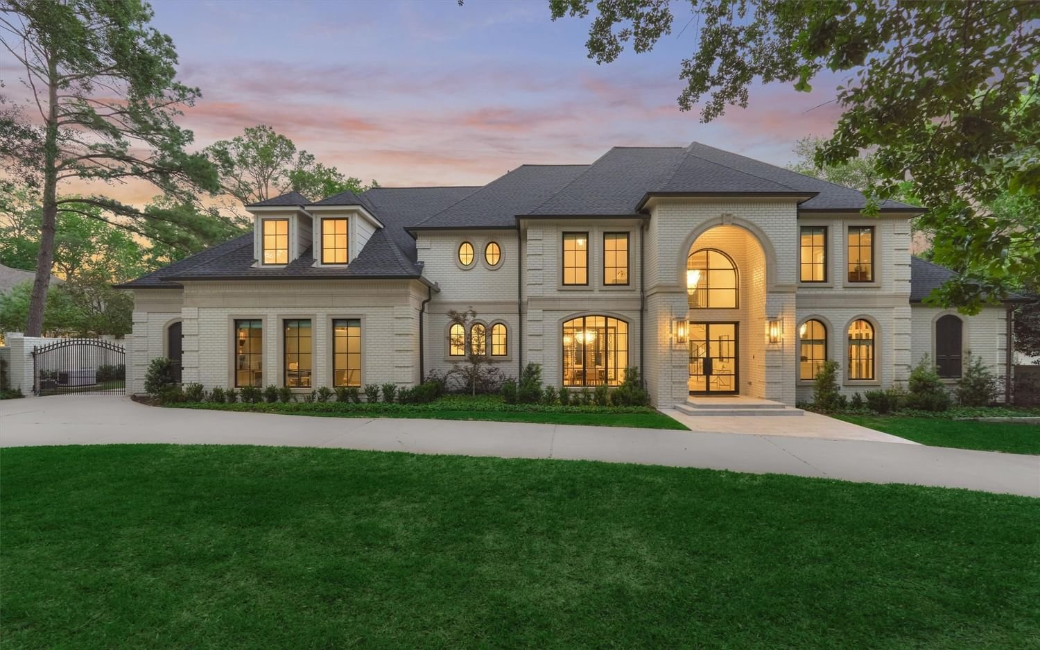 Real estate property located at 16 Autumn Crescent, Montgomery, Wdlnds Village Cochrans Cr 09, The Woodlands, TX, US