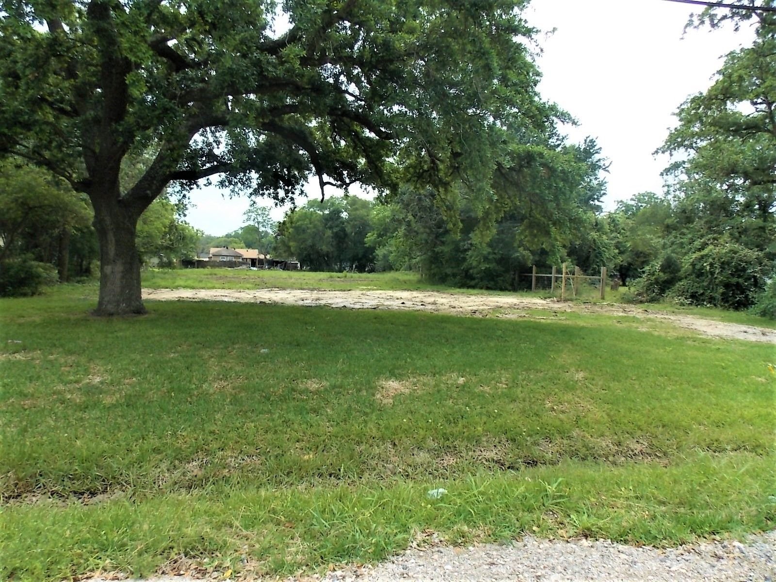 Real estate property located at 2927 Ruby, Jefferson, Groves, TX, US