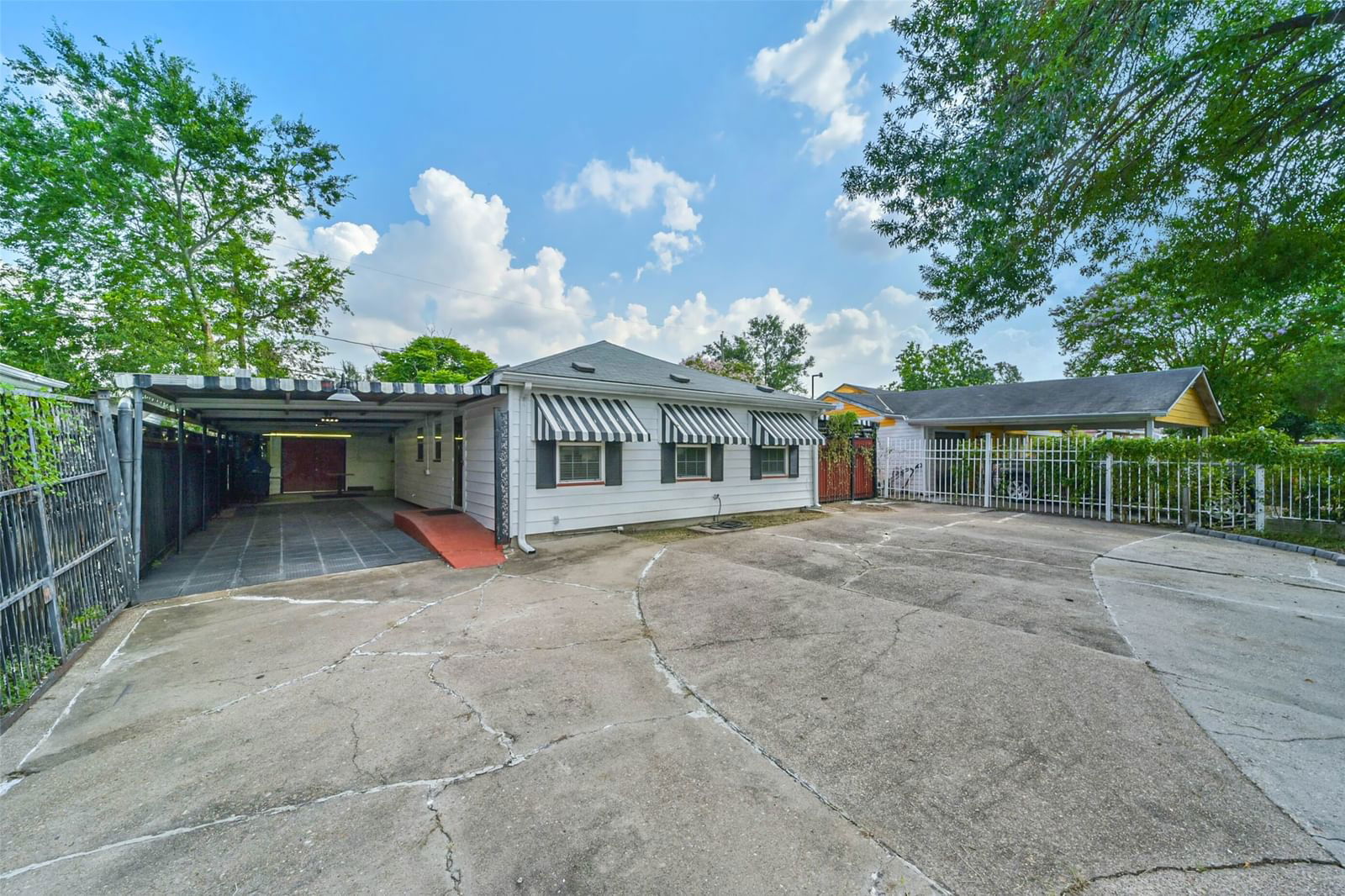 Real estate property located at 8064 Milredge, Harris, Meadowbrook Sec G, Houston, TX, US