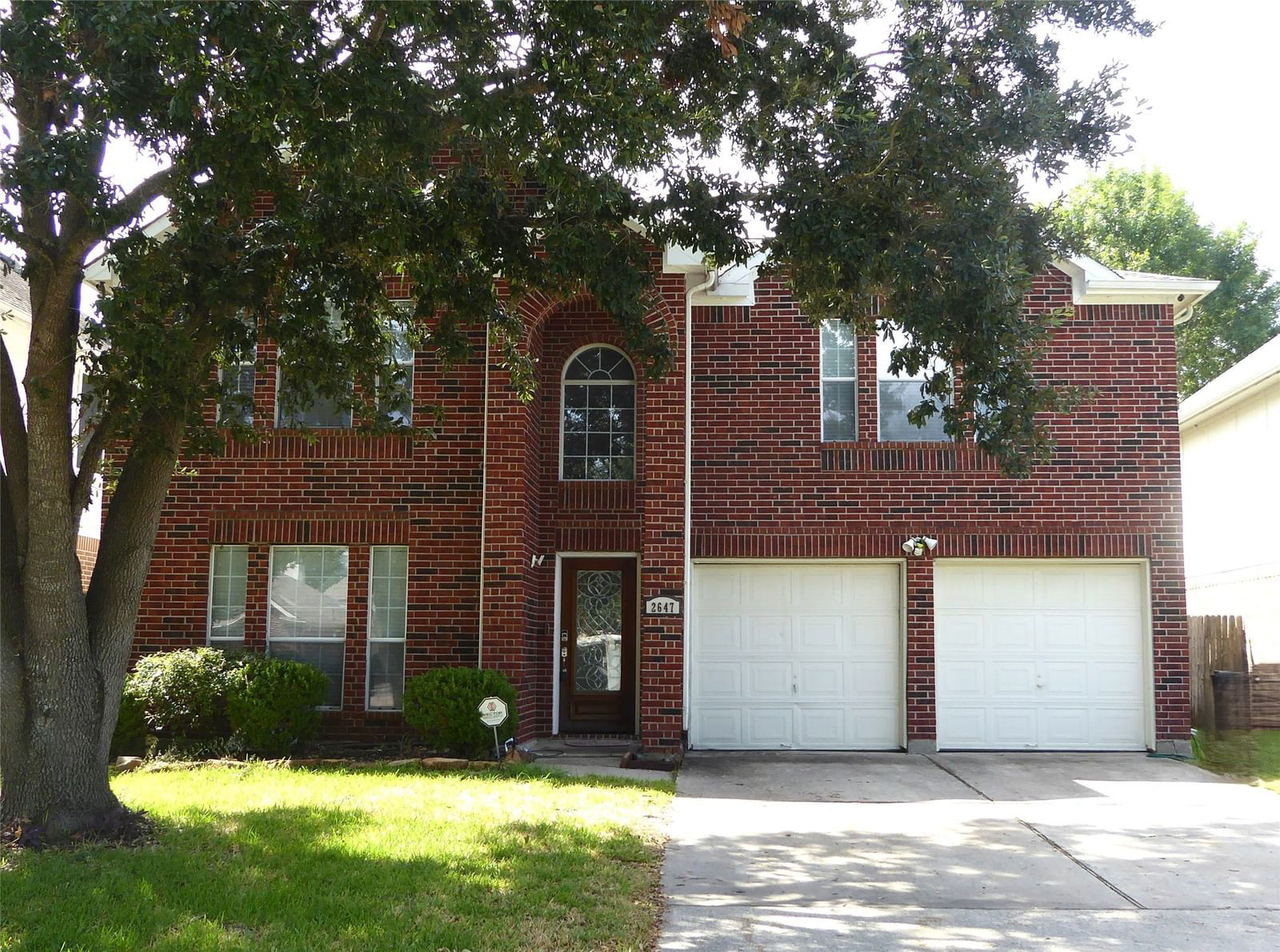 Real estate property located at 2647 Whitinham, Harris, Heritage Village, Houston, TX, US