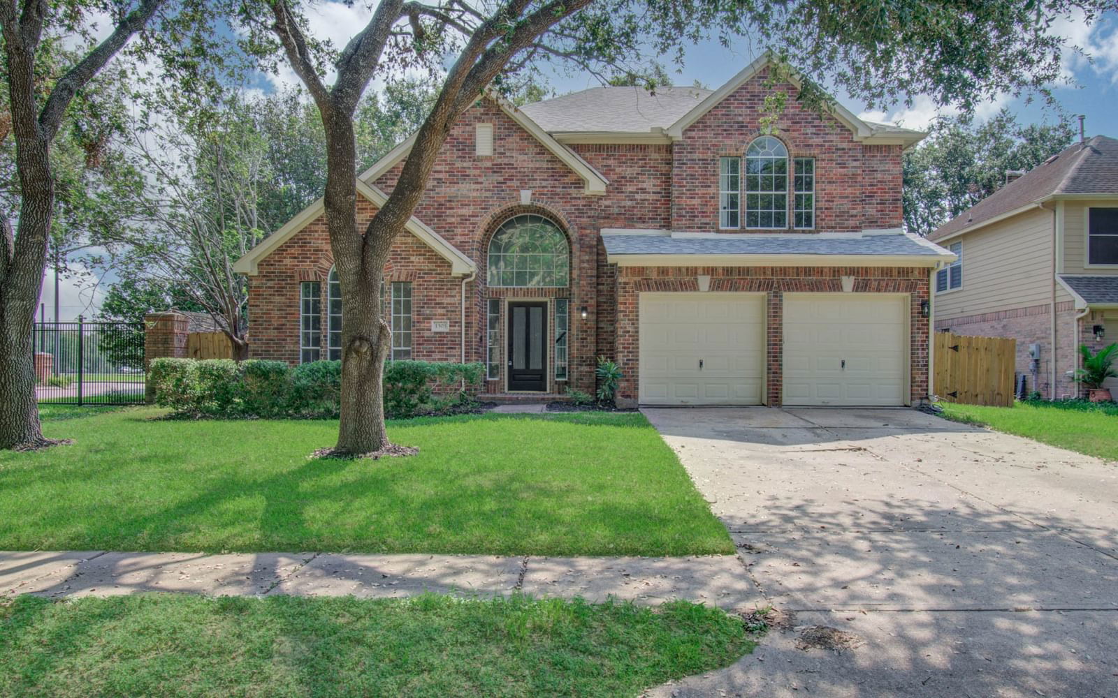 Real estate property located at 1303 Sandpiper, Brazoria, Crystal Lake Sec 1, Pearland, TX, US