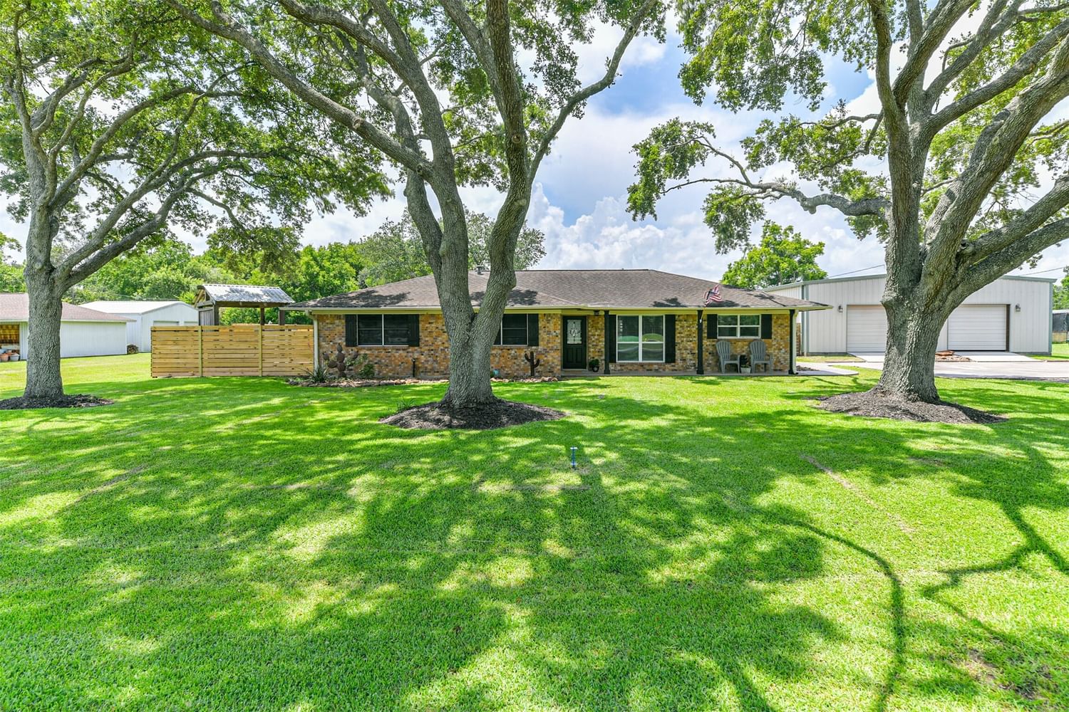 Real estate property located at 6902 Mississippi, Brazoria, Manvel Plaza, Manvel, TX, US