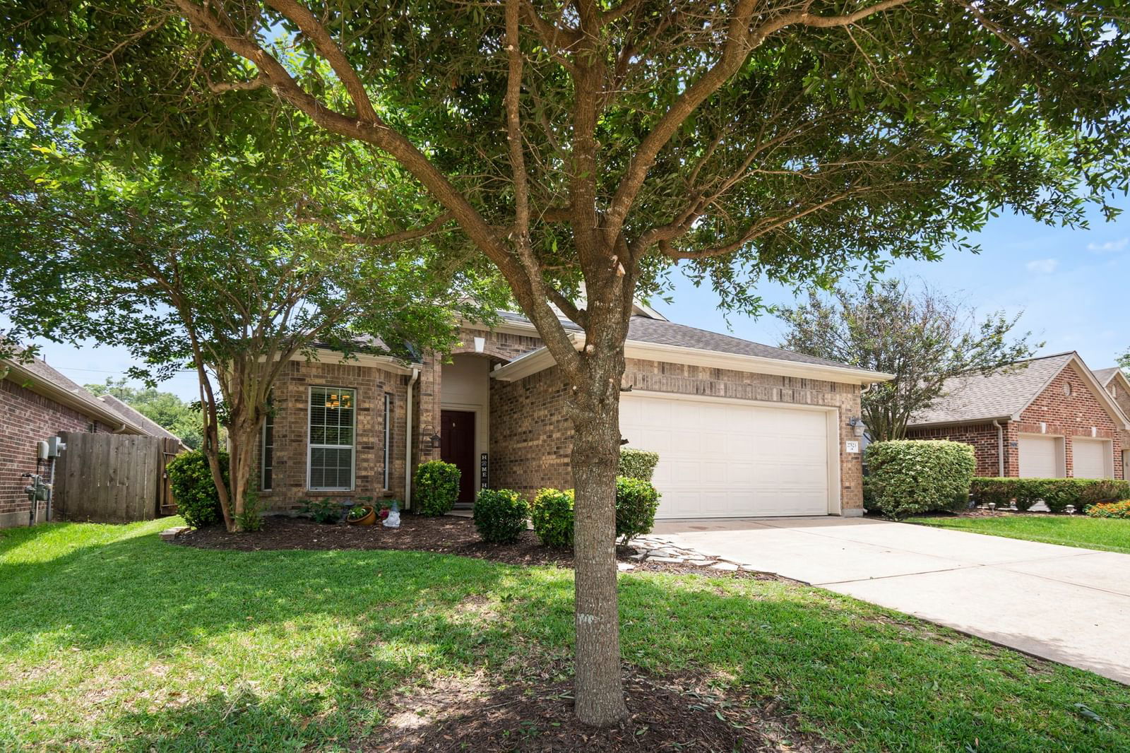 Real estate property located at 27523 Gatlin, Montgomery, Spring Trails 14, Spring, TX, US