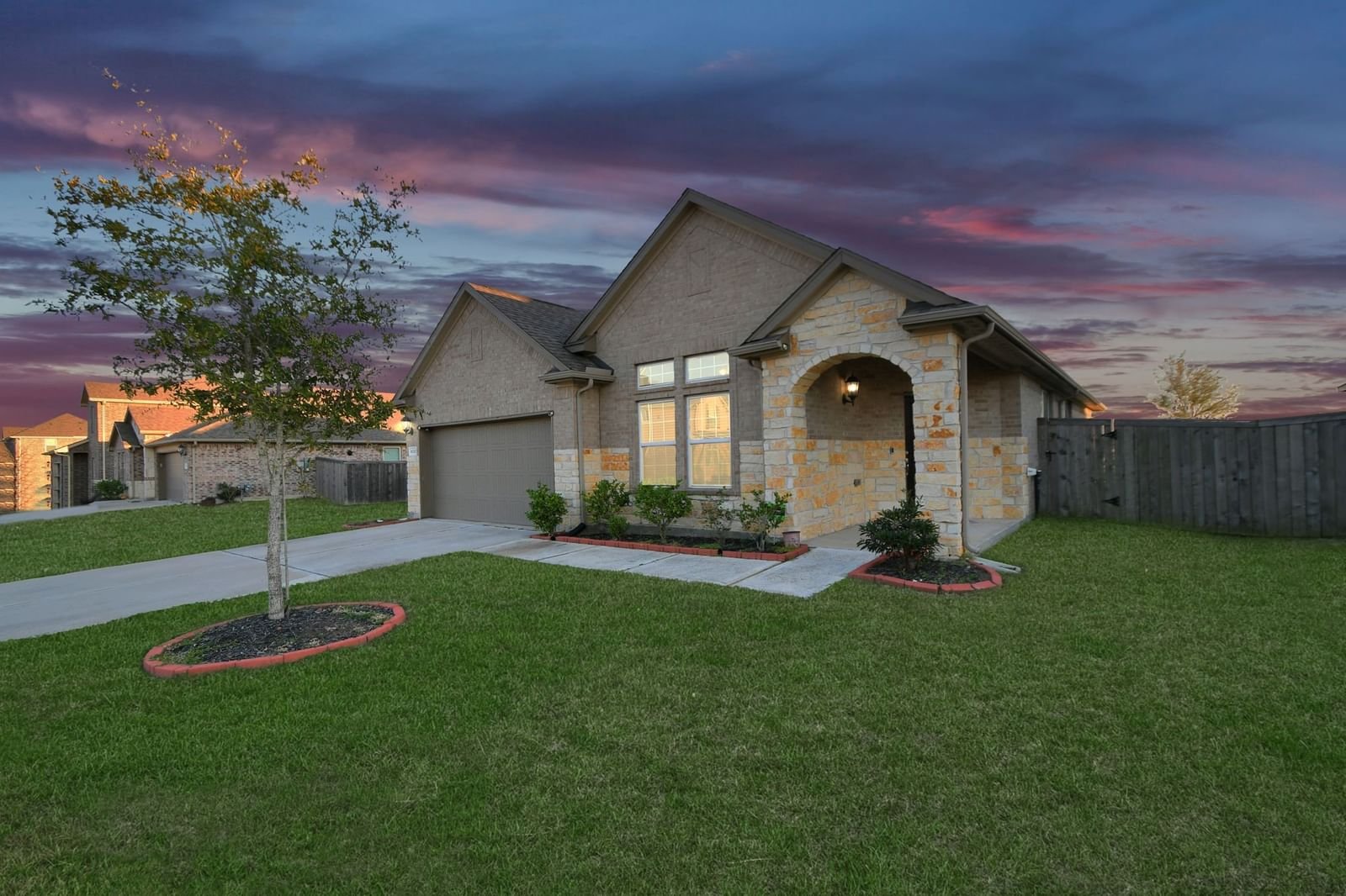 Real estate property located at 6020 Pearland, Brazoria, Pearland Place, Pearland, TX, US