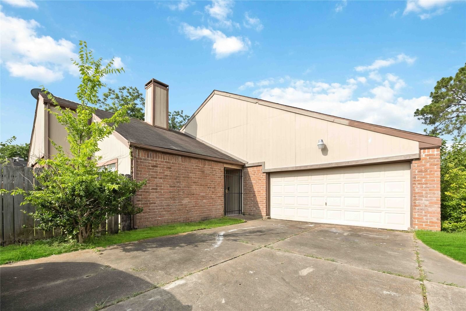 Real estate property located at 11503 Illiad, Harris, Meadow Village Sec 01, Houston, TX, US