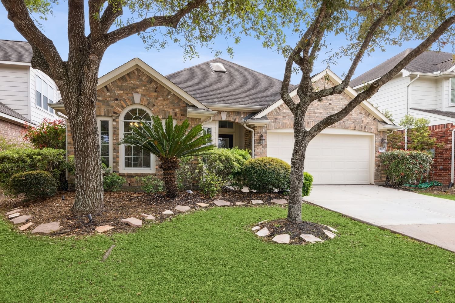 Real estate property located at 11902 White Water Bay, Brazoria, Shadow Creek Ranch Sf1-Sf2-Sf3, Pearland, TX, US