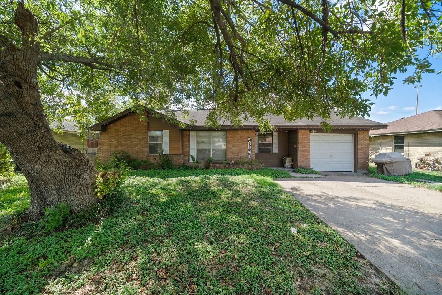 Real estate property located at 9922 Aves, Harris, Sun Valley Sec 01, Houston, TX, US
