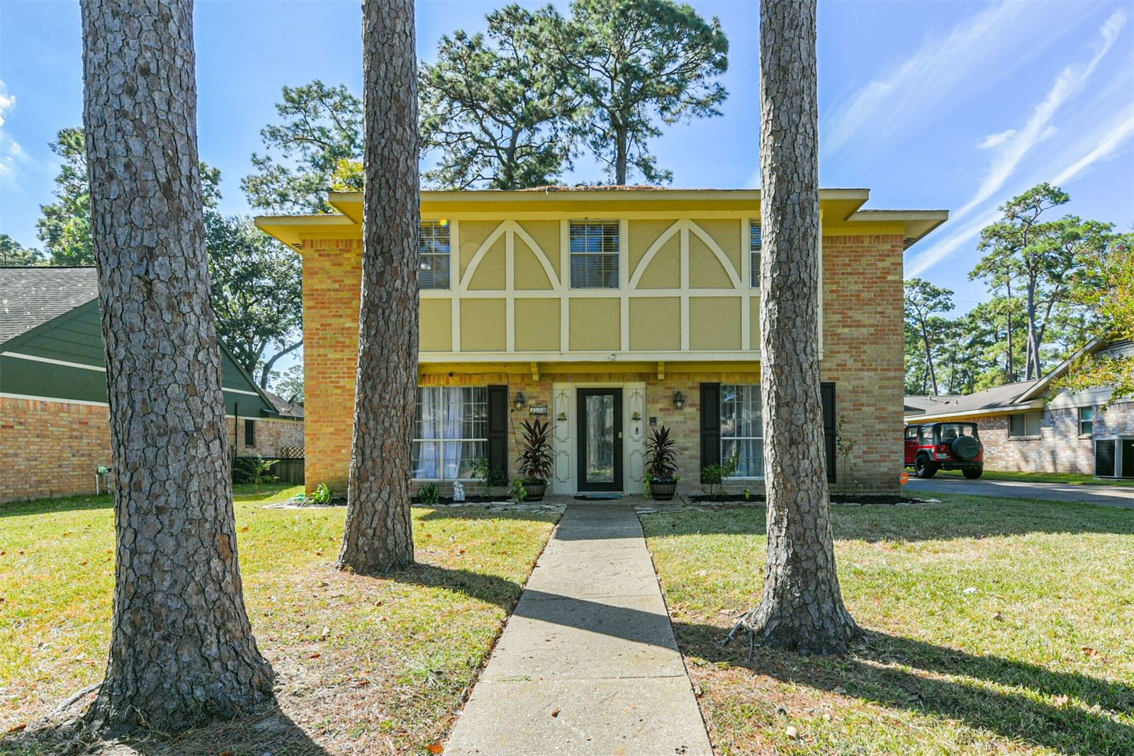 Real estate property located at 3728 Autumn, Harris, Whispering Pines Sec 02, Baytown, TX, US