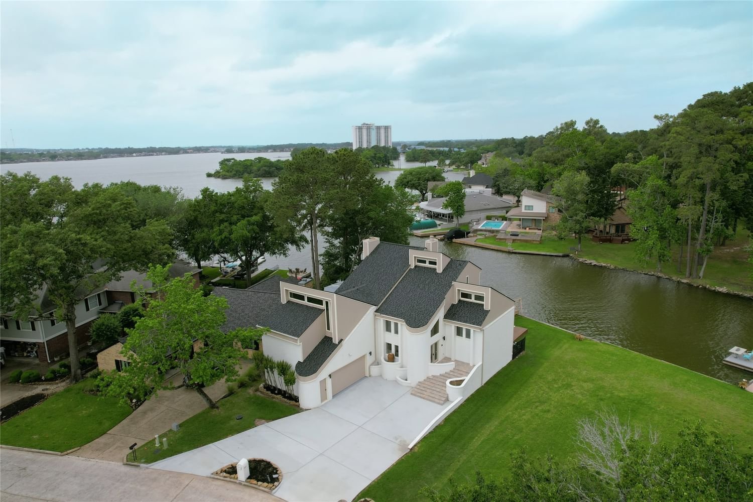 Real estate property located at 12994 Wood Harbour, Montgomery, Walden 16, Montgomery, TX, US